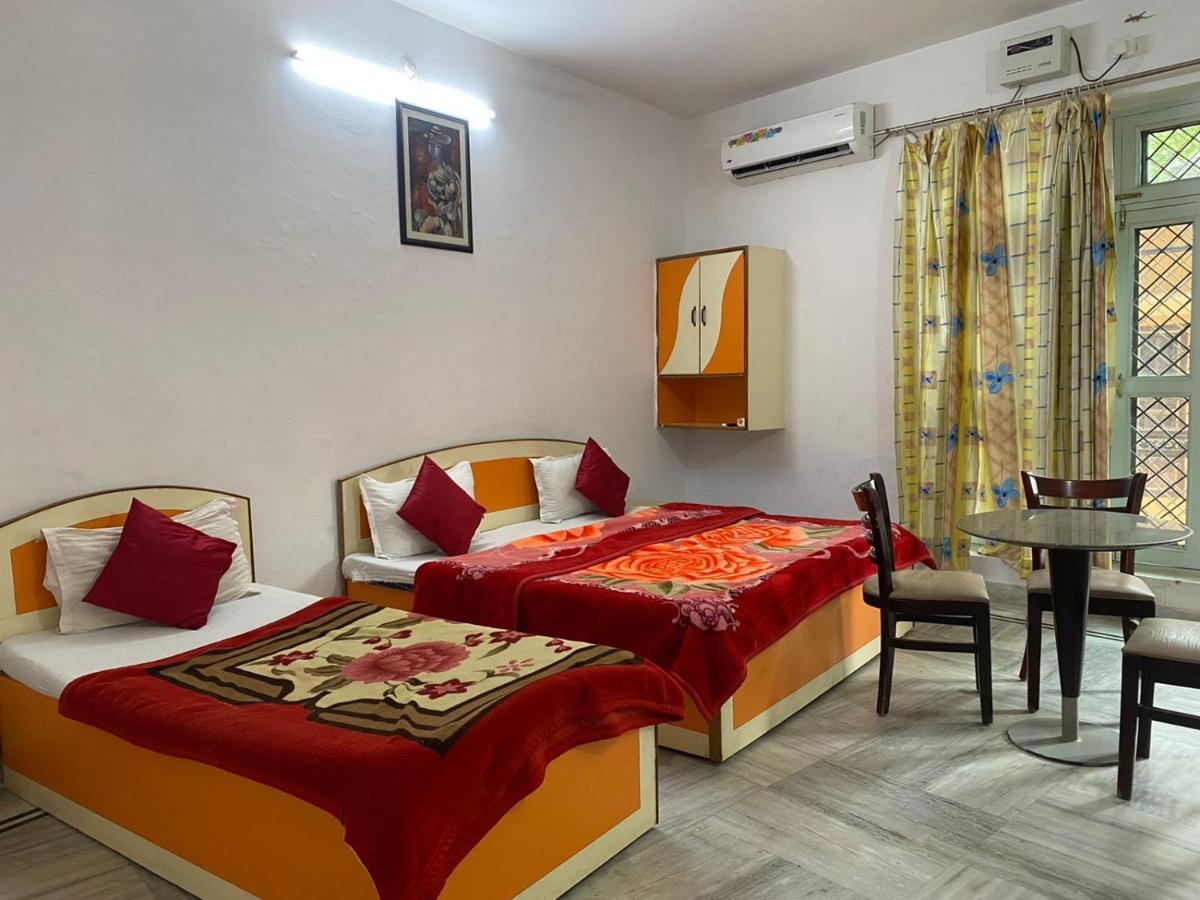 Hotel Surya Laxman Jhula Rishikesh