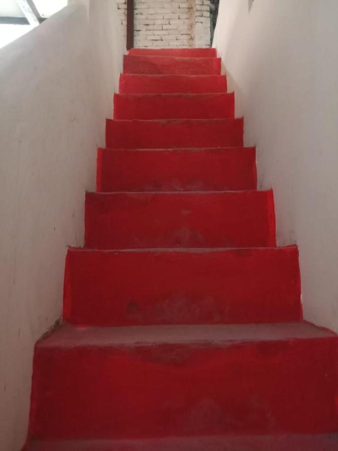 Anna Tapovan Hostel *