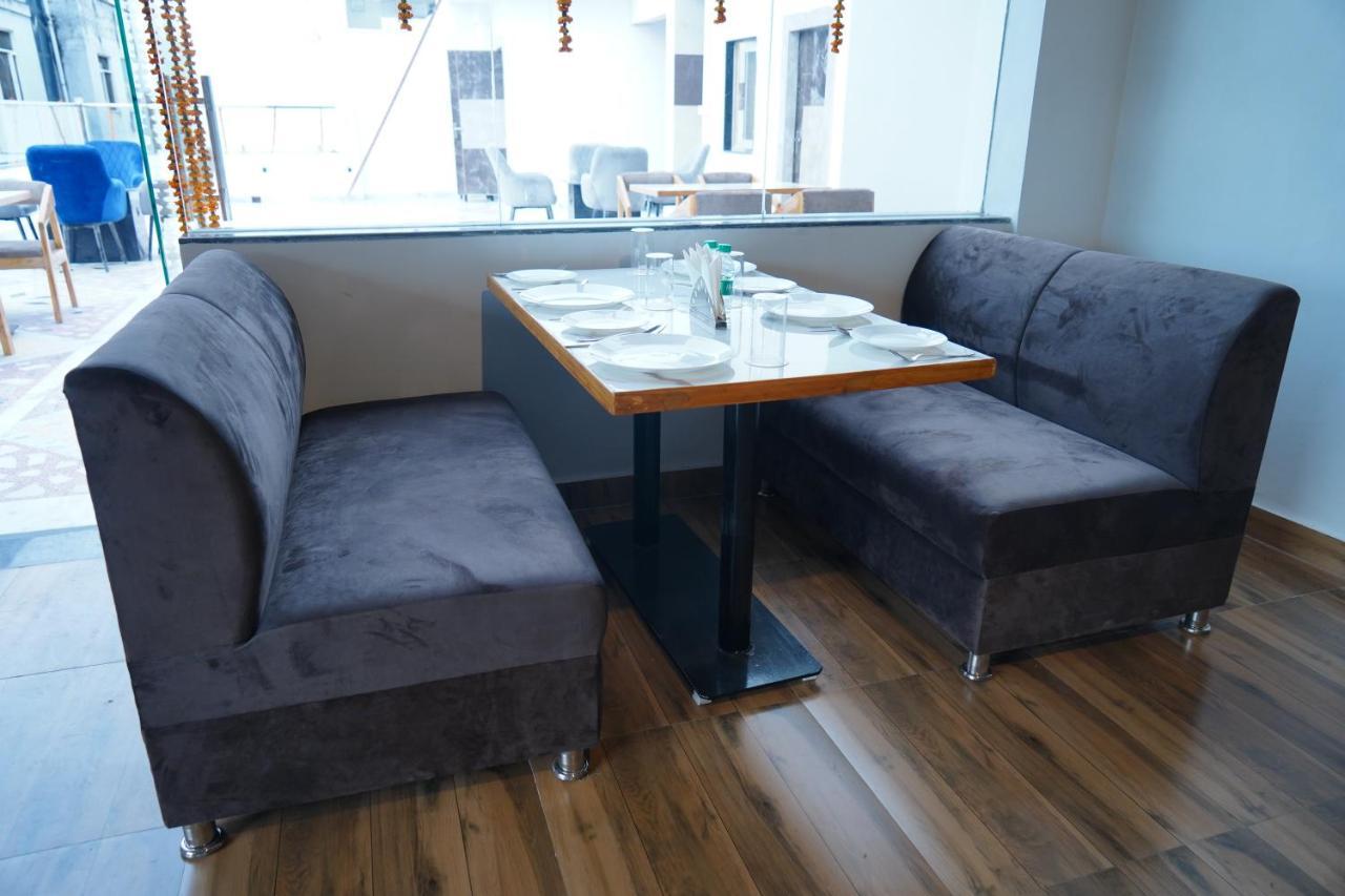 Jsr Residency By Akc Hotel