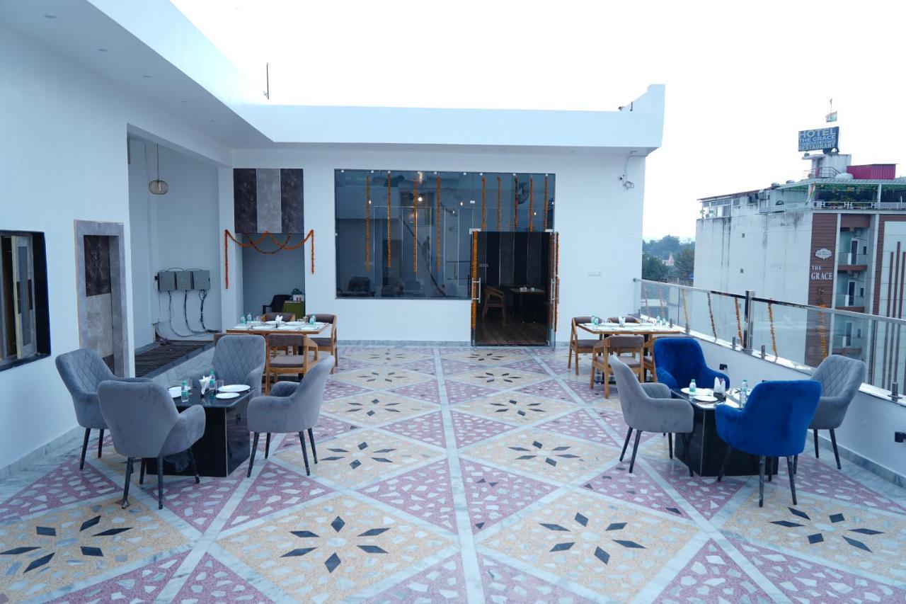 Jsr Residency By Akc 3*