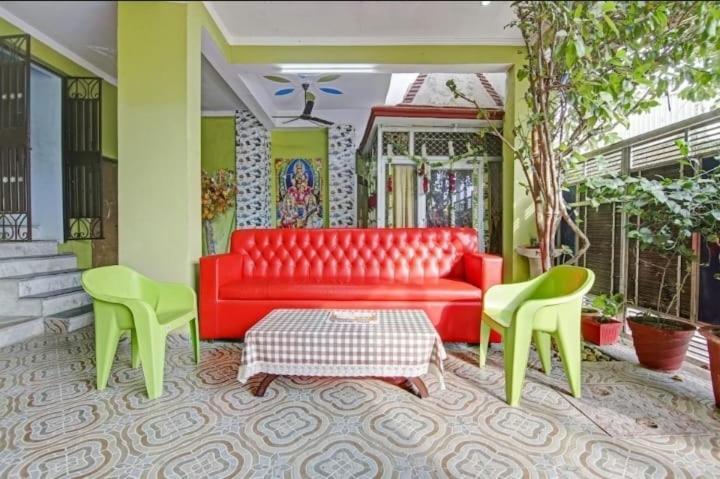 Om Shaku Ganga Palace Hotel Rishikesh