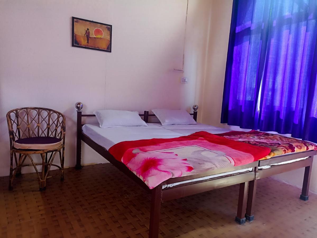 Anna Tapovan Hostel