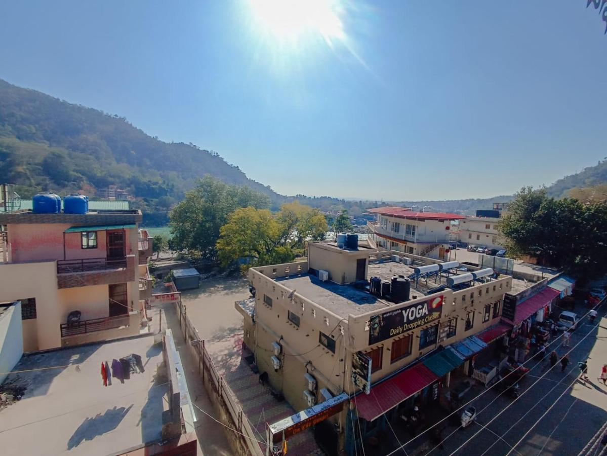 Anna Tapovan Hostel *