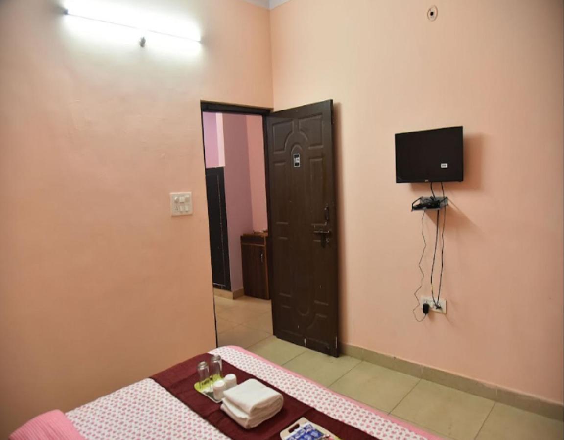 Bed & Breakfast Raja Palace By Stayapart Rishikesh