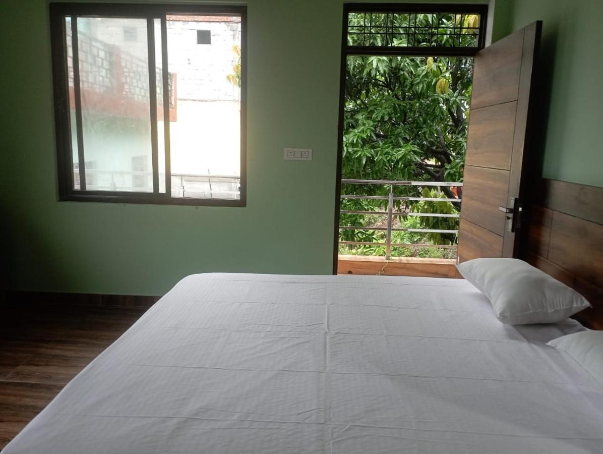Guest house Crescent Moon Rishikesh