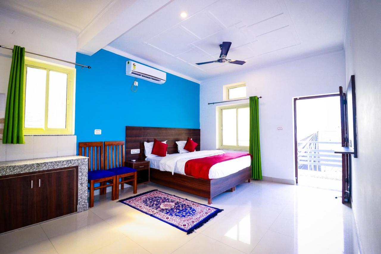 Hostel Manzil