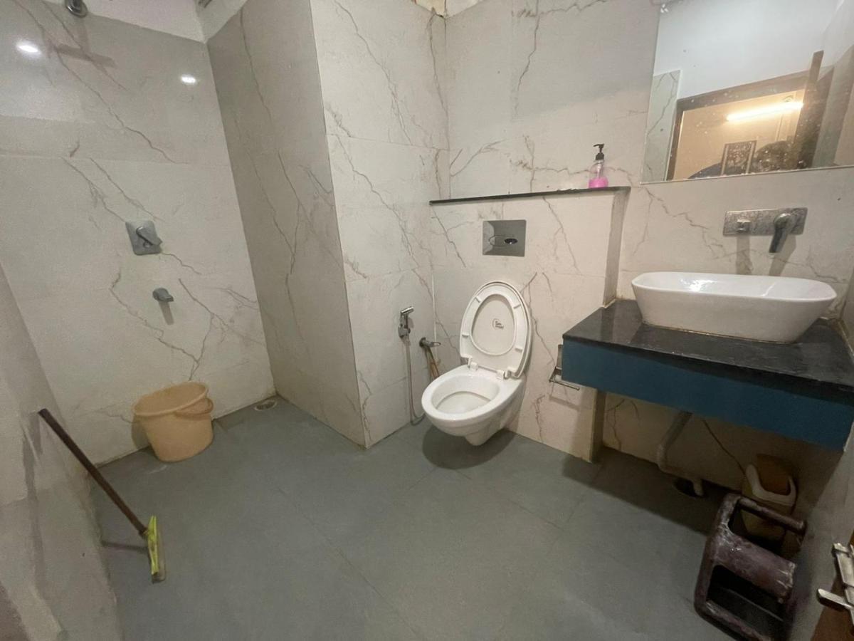 Unplan Hostel