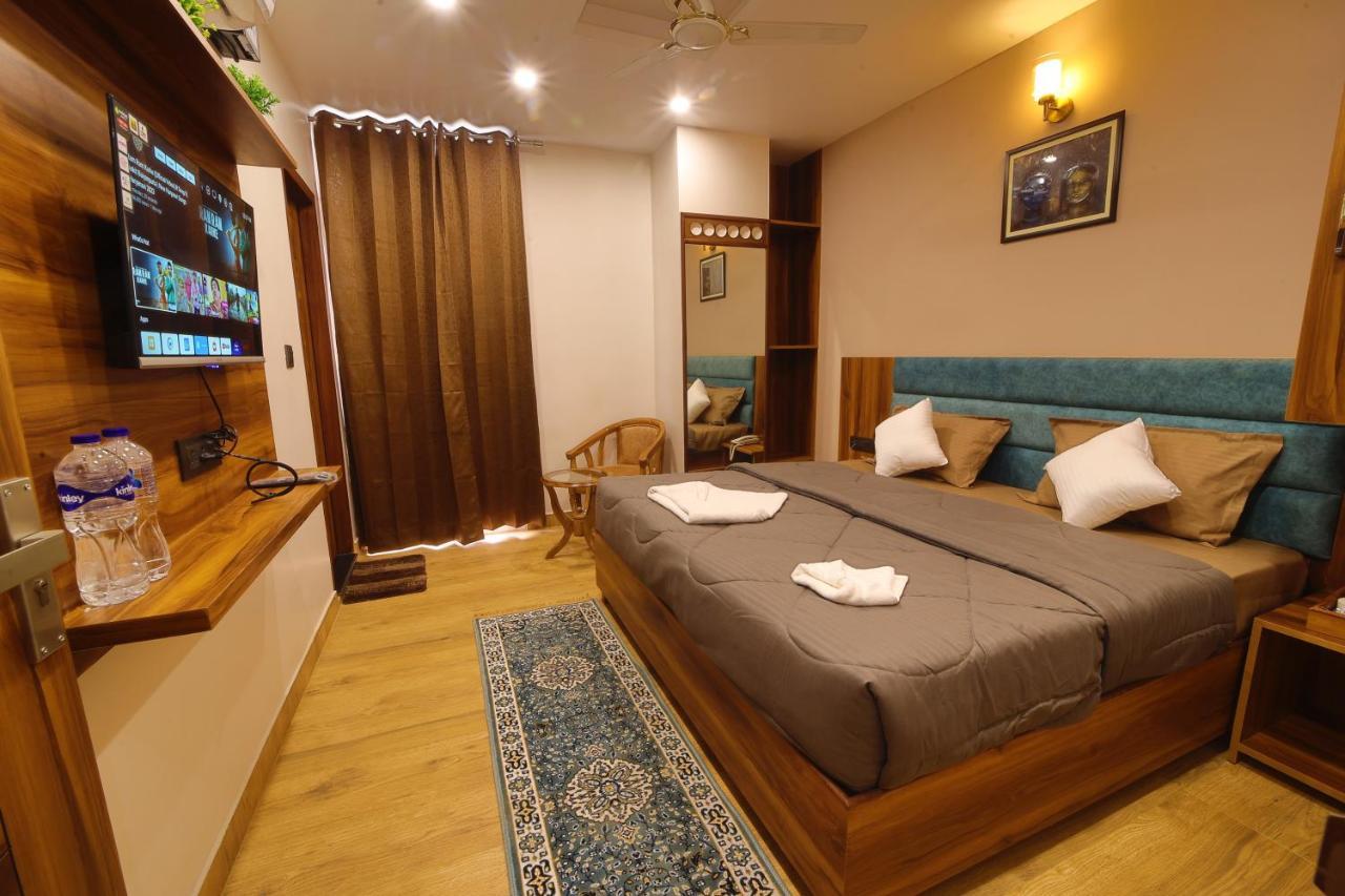 Mahadev Rishikesh