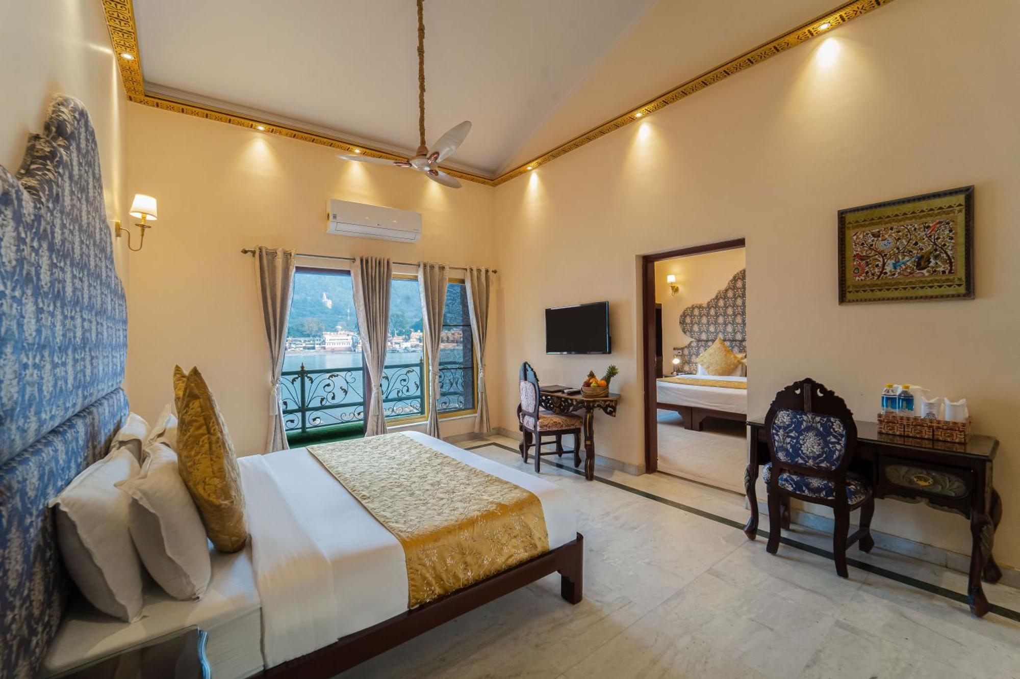 The Neeraj Ganga Heritage Palace Hotel Rishikesh
