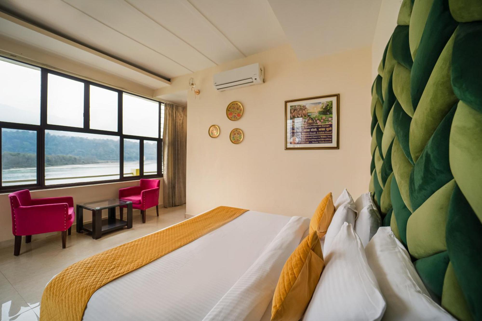 The Neeraj Naturecure On Ganga Hotel Rishikesh