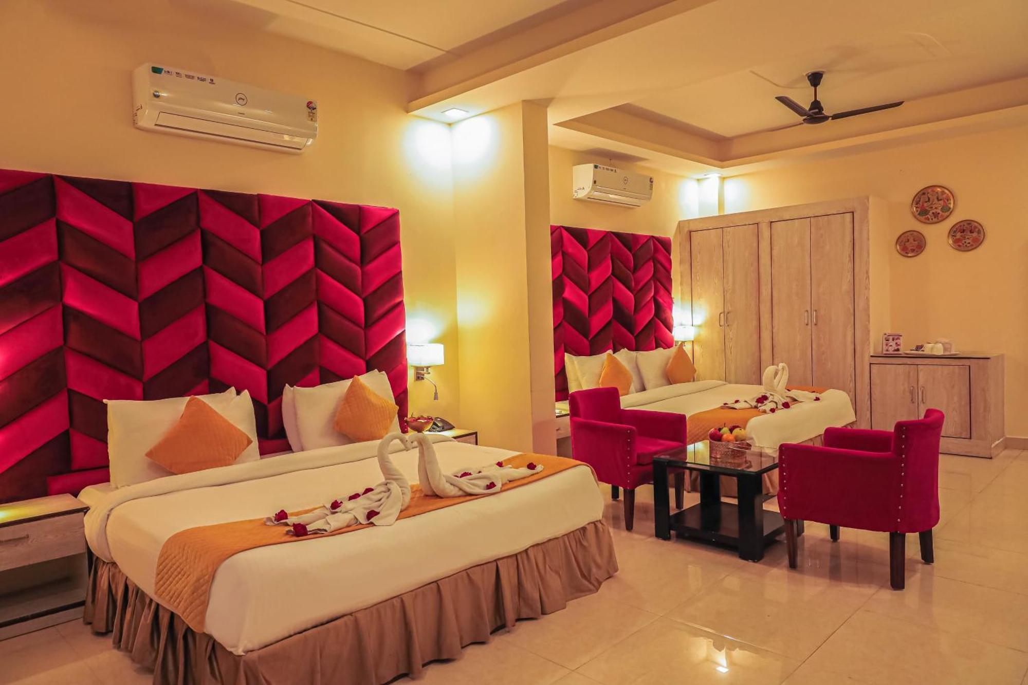 The Neeraj Naturecure On Ganga Rishikesh