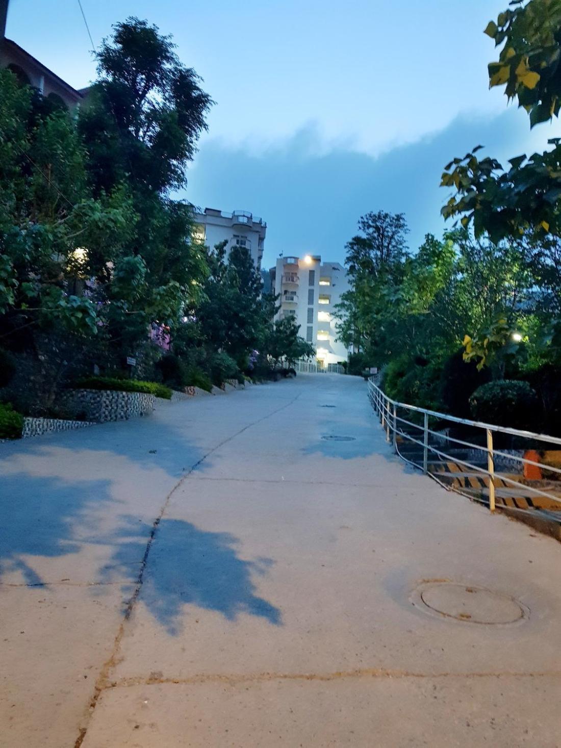 Yogvan Luxury 1bhk Tapovan Rishikesh