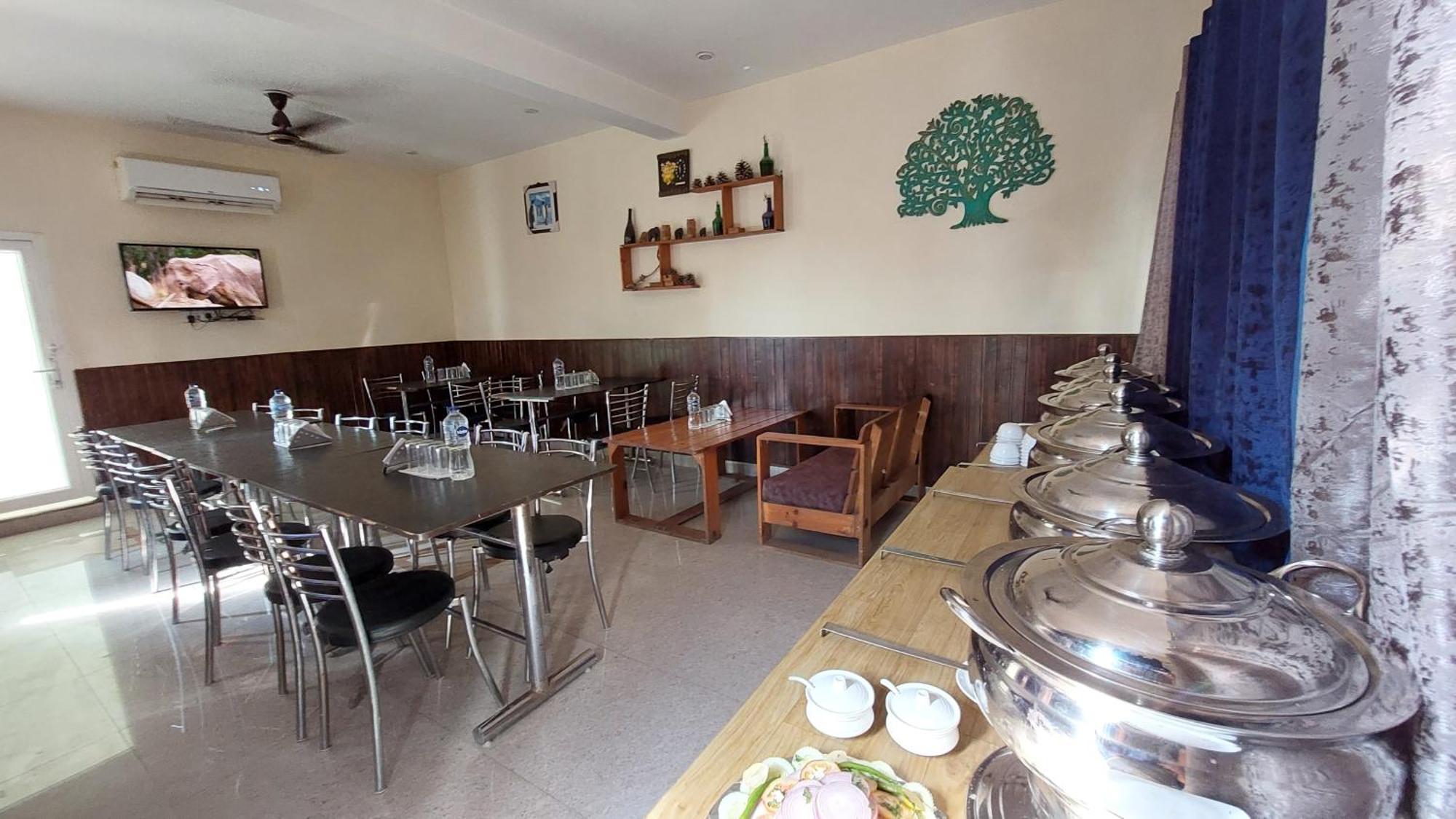 Rajaji Retreat Guest house