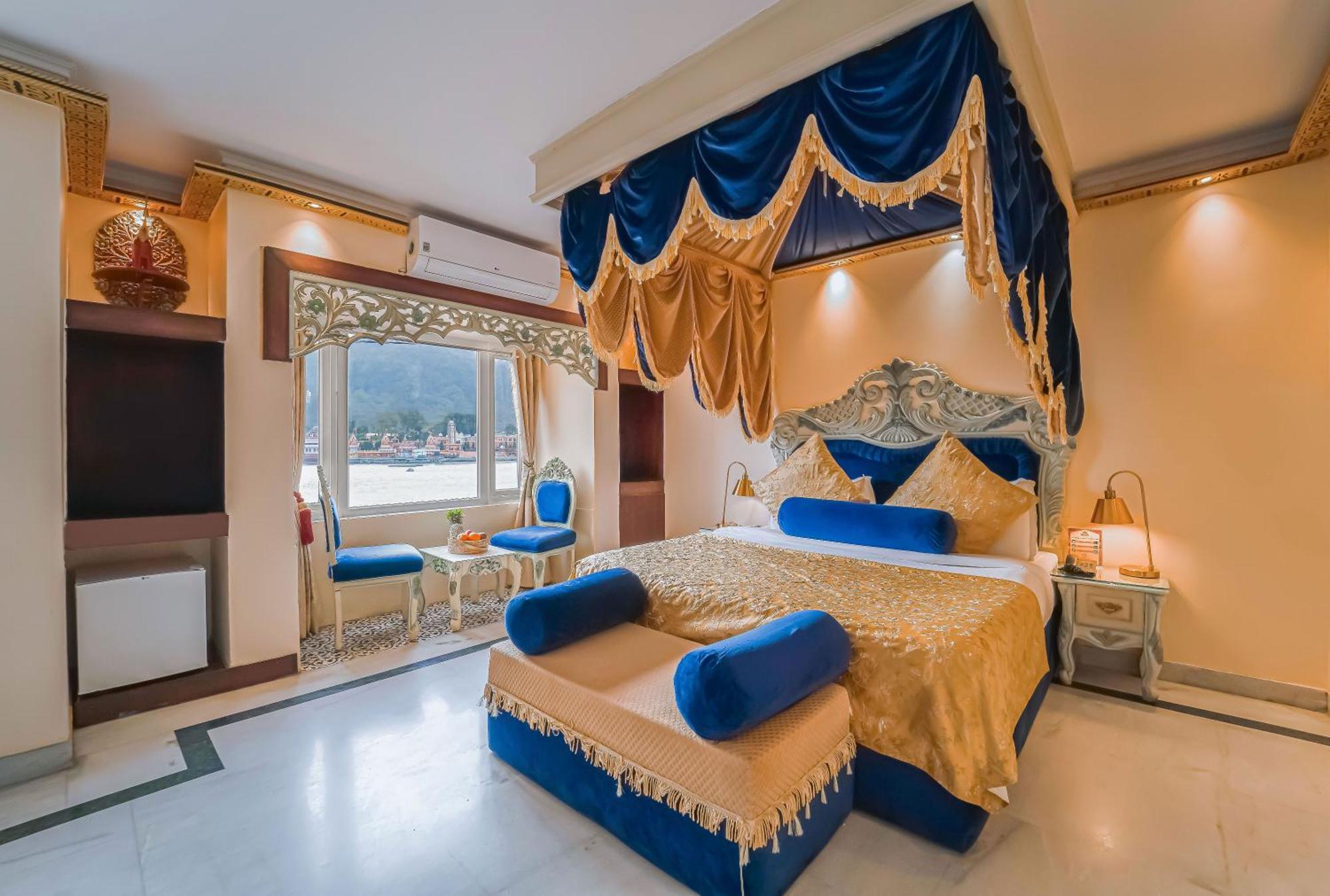 The Neeraj Ganga Heritage Palace 4*