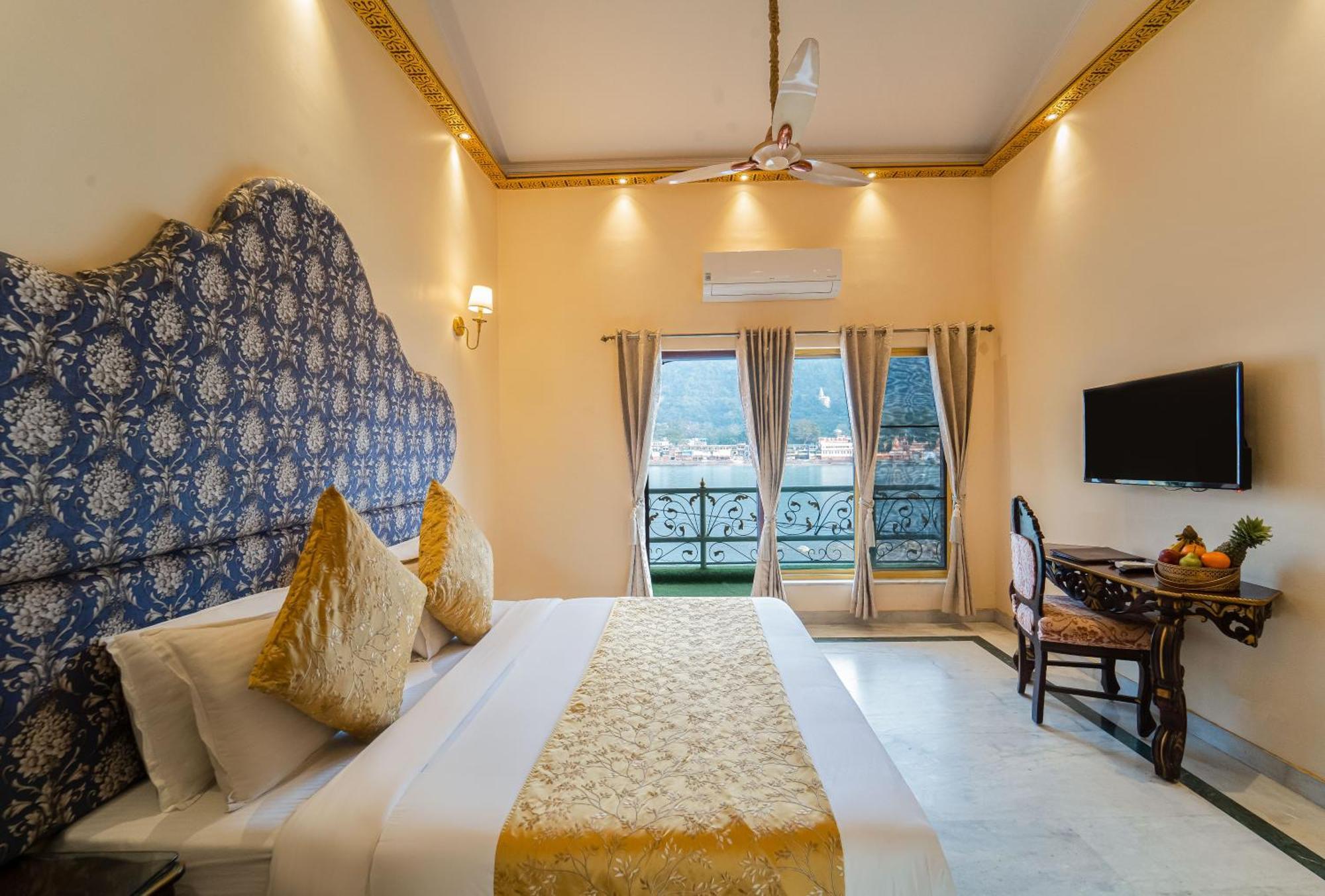 The Neeraj Ganga Heritage Palace