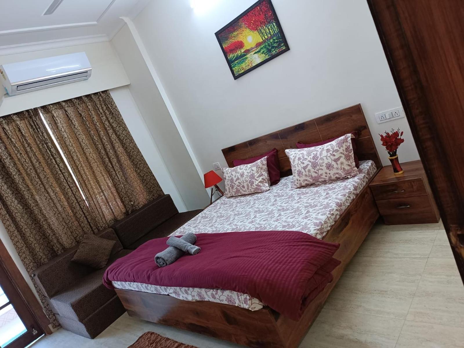 Apartment Yogvan Luxury 1bhk Tapovan *