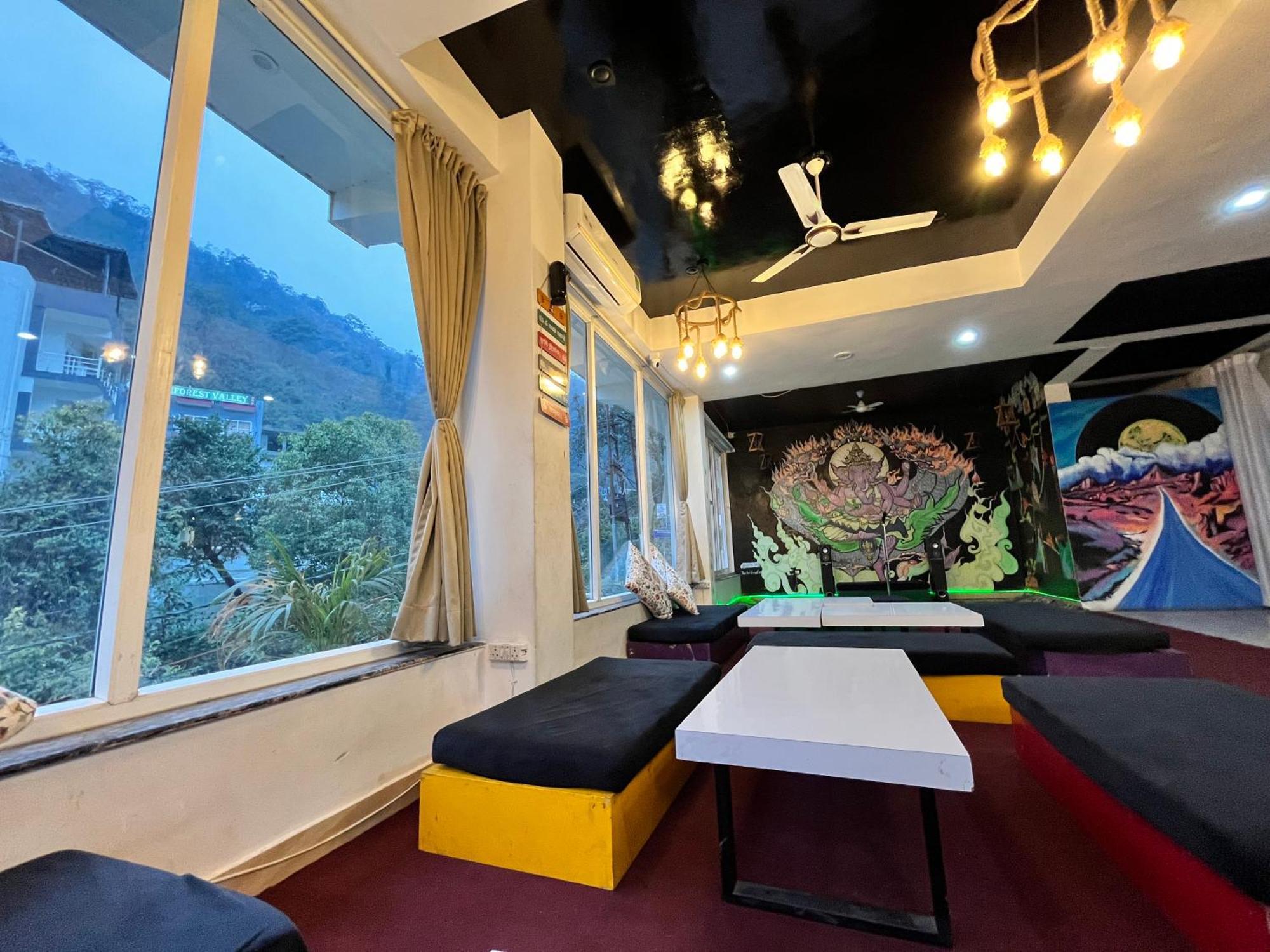 The Yachis * Rishikesh