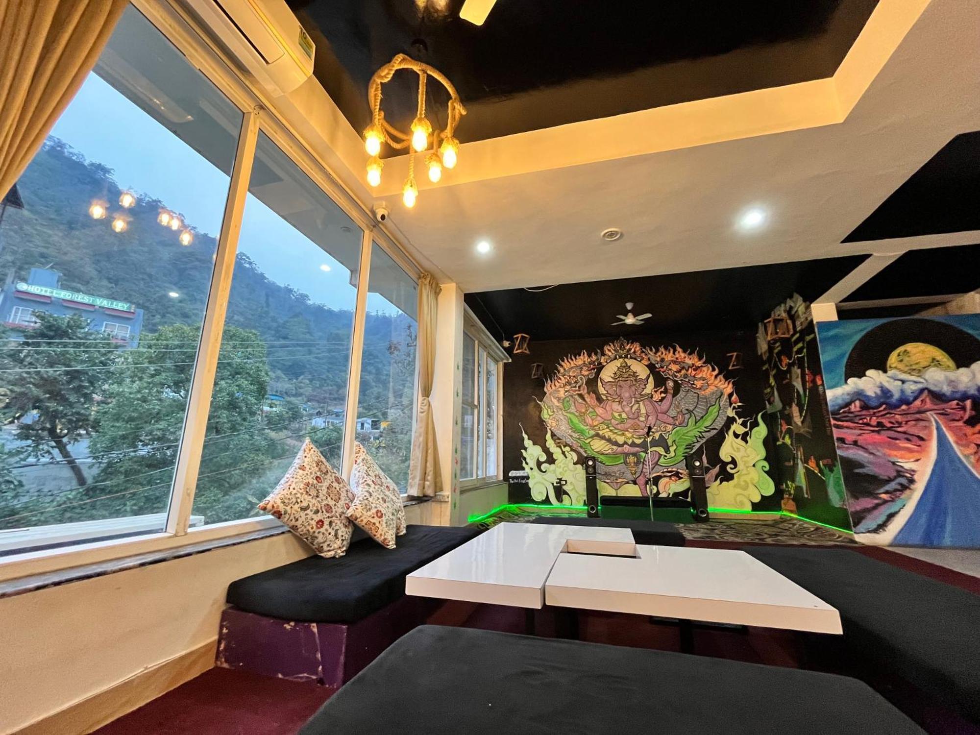 The Yachis * Rishikesh