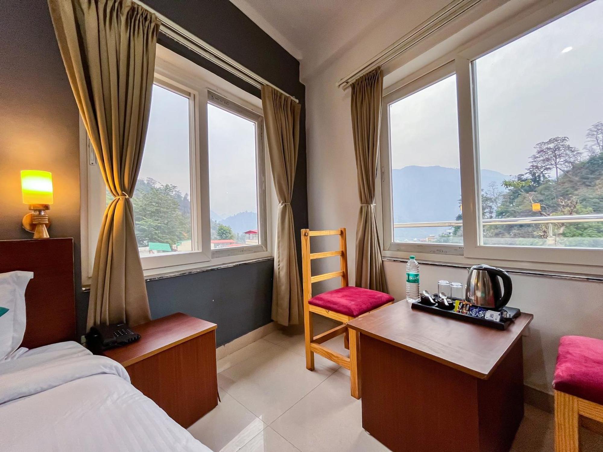 Hotel The Yachis Rishikesh