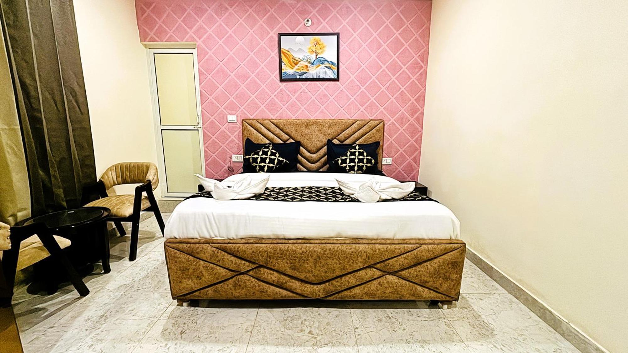 Hotel Grand 3*