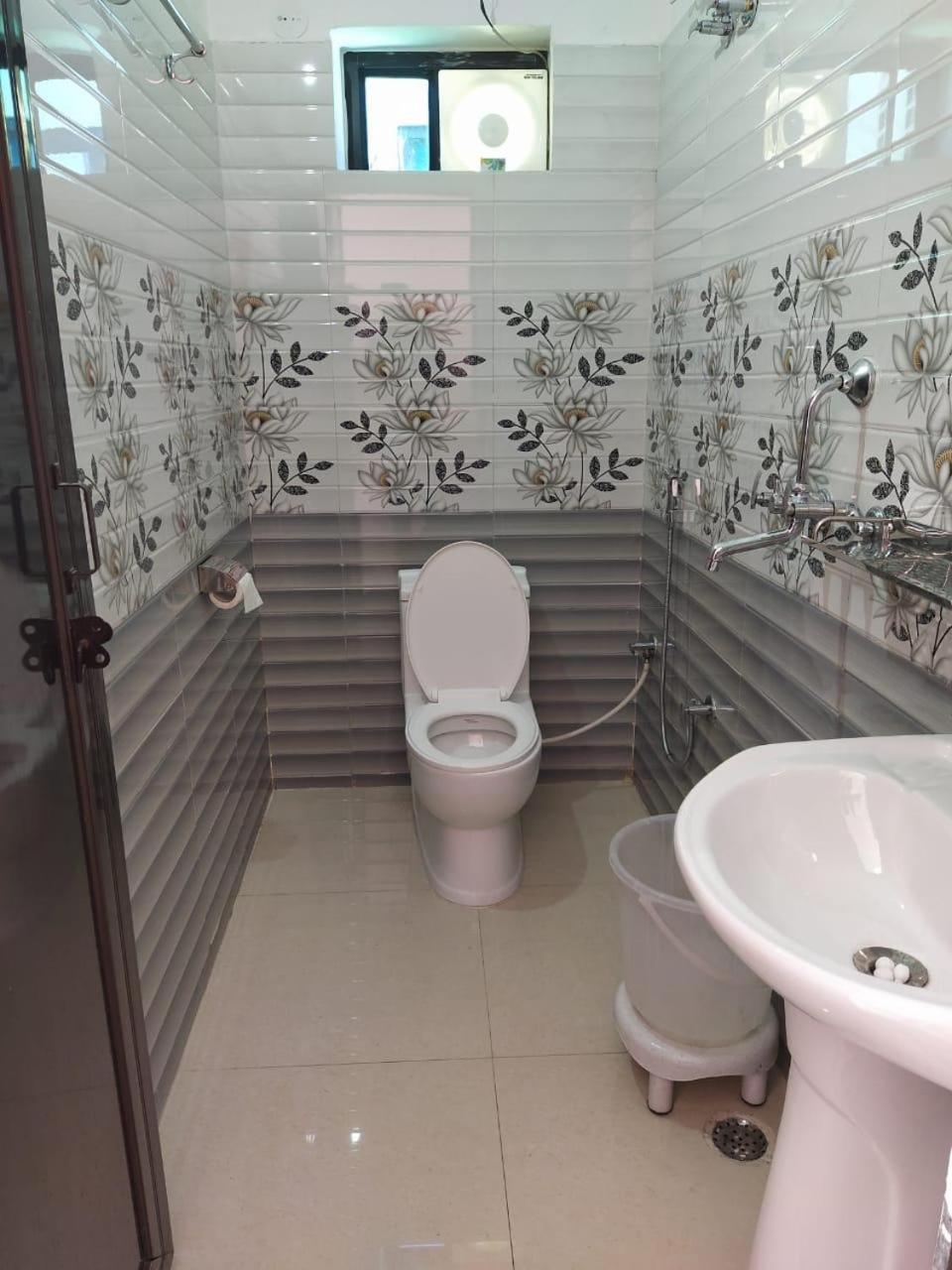 Rajaji Retreat Guest house Rishikesh