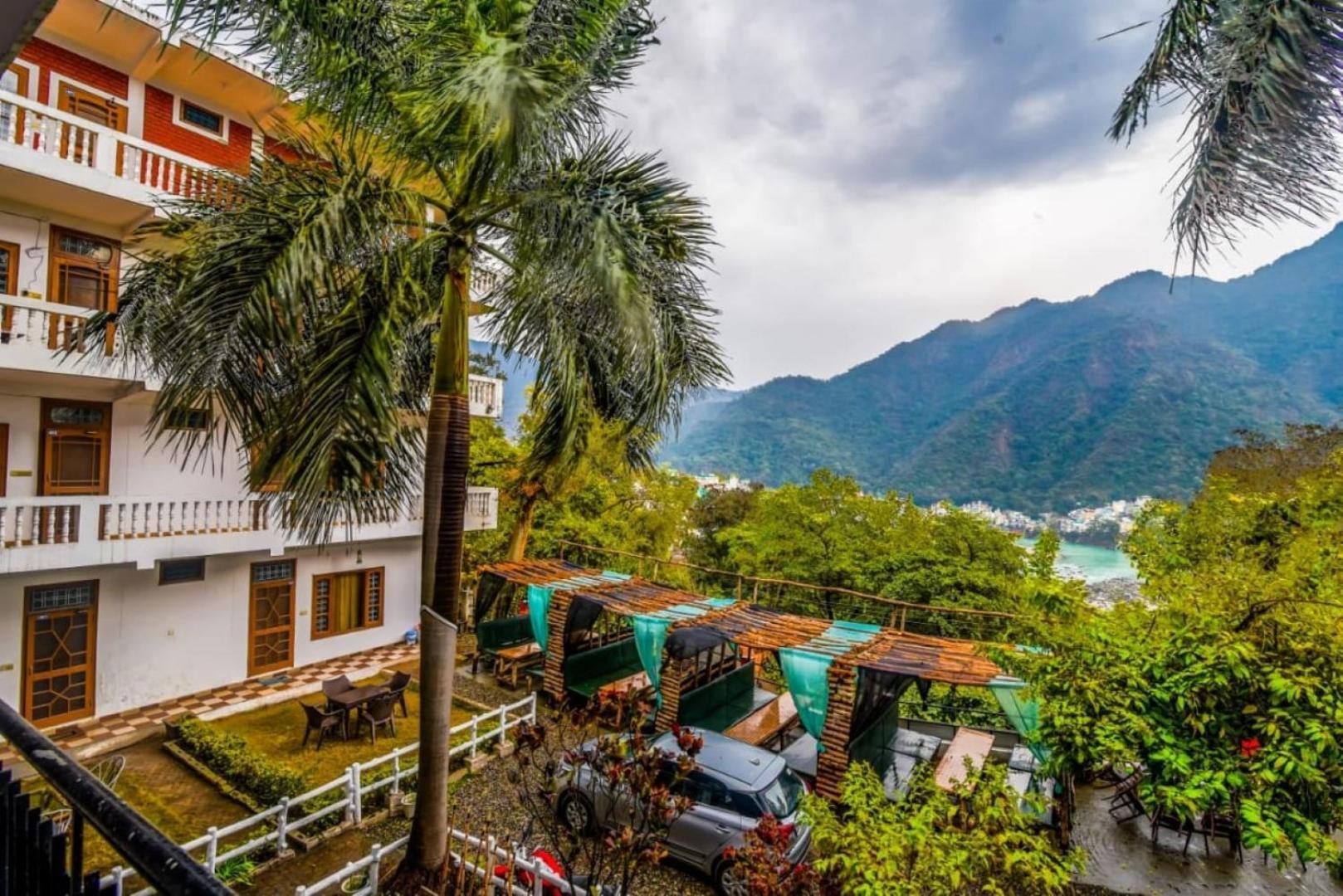 Swiss Cottege By Oscenox Rishikesh