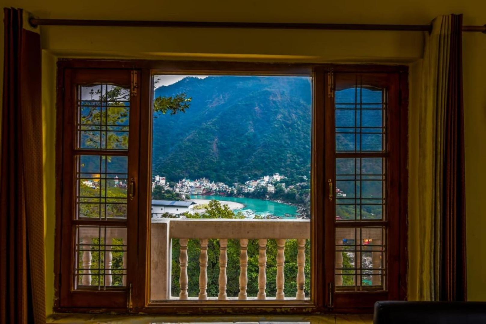Swiss Cottege By Oscenox Hotel 2*