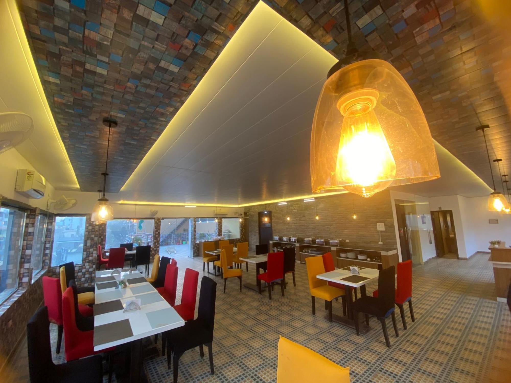 Mj Hills Hotel 4*