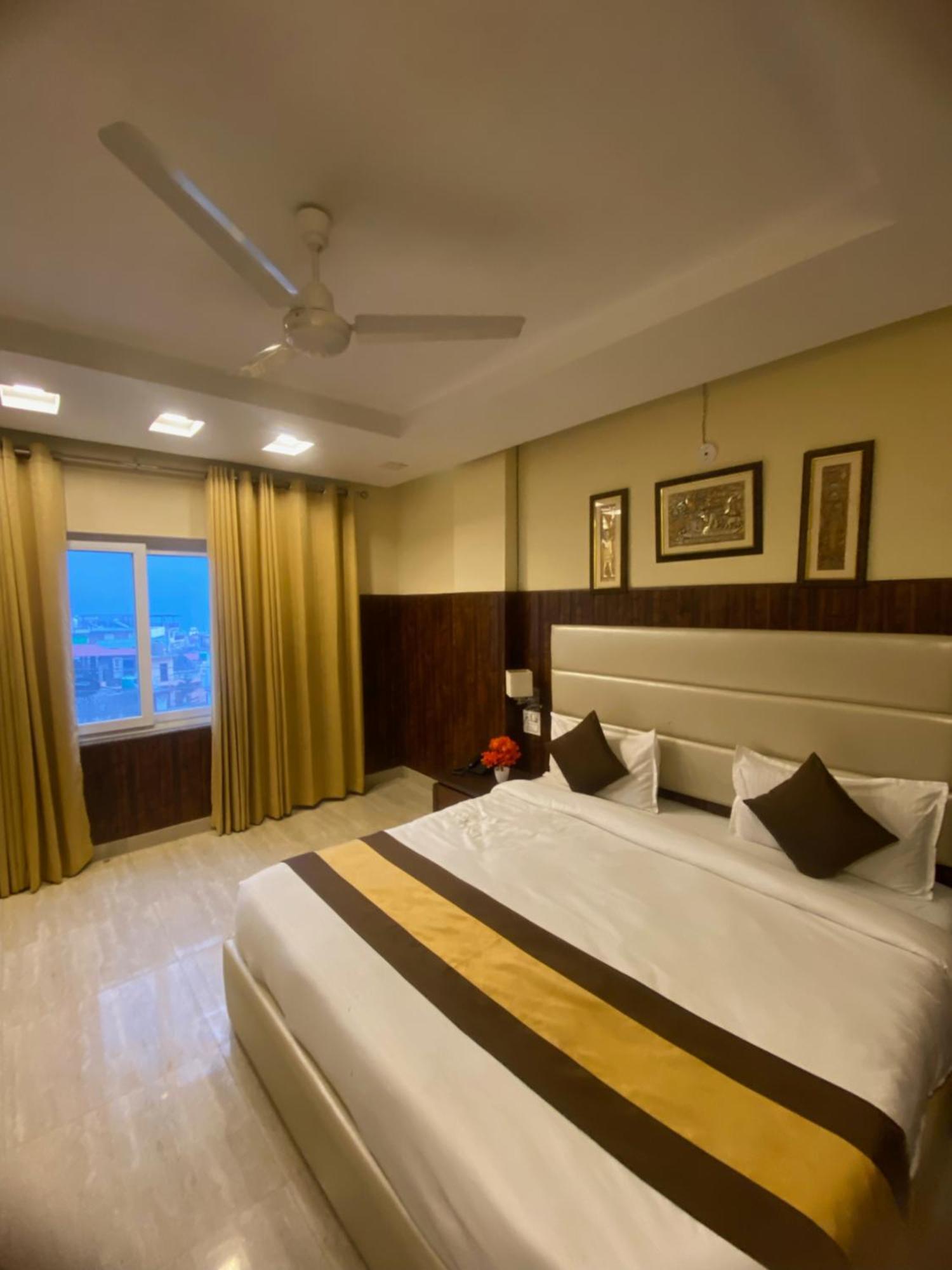 Hotel Mj Hills 4*