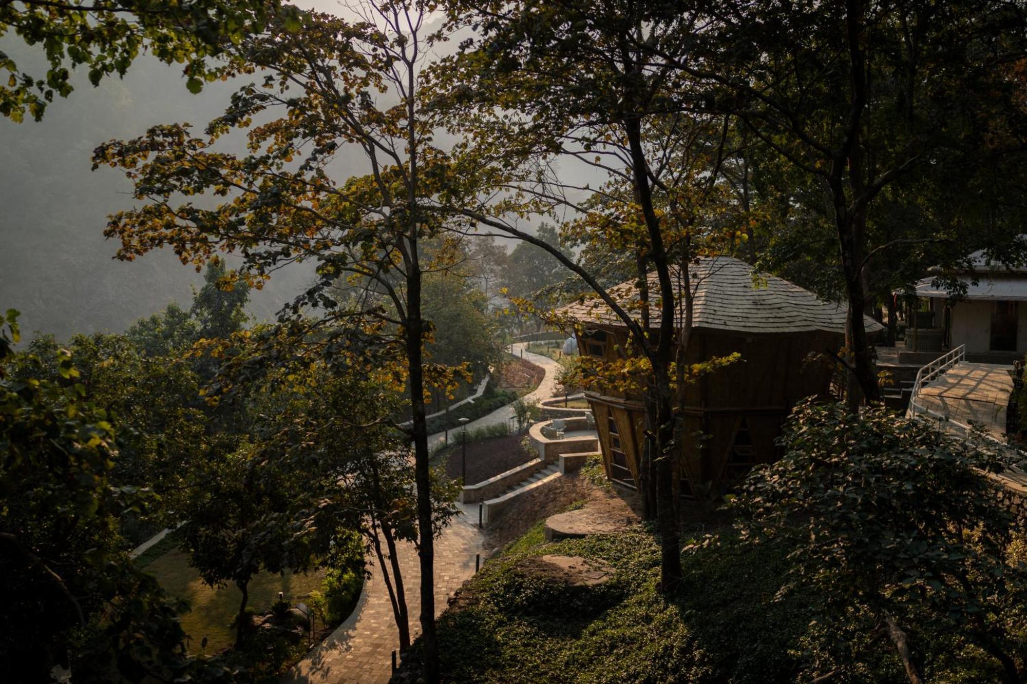 Resort Oneness By Ganga Kinare - A Luxury Wilderness
