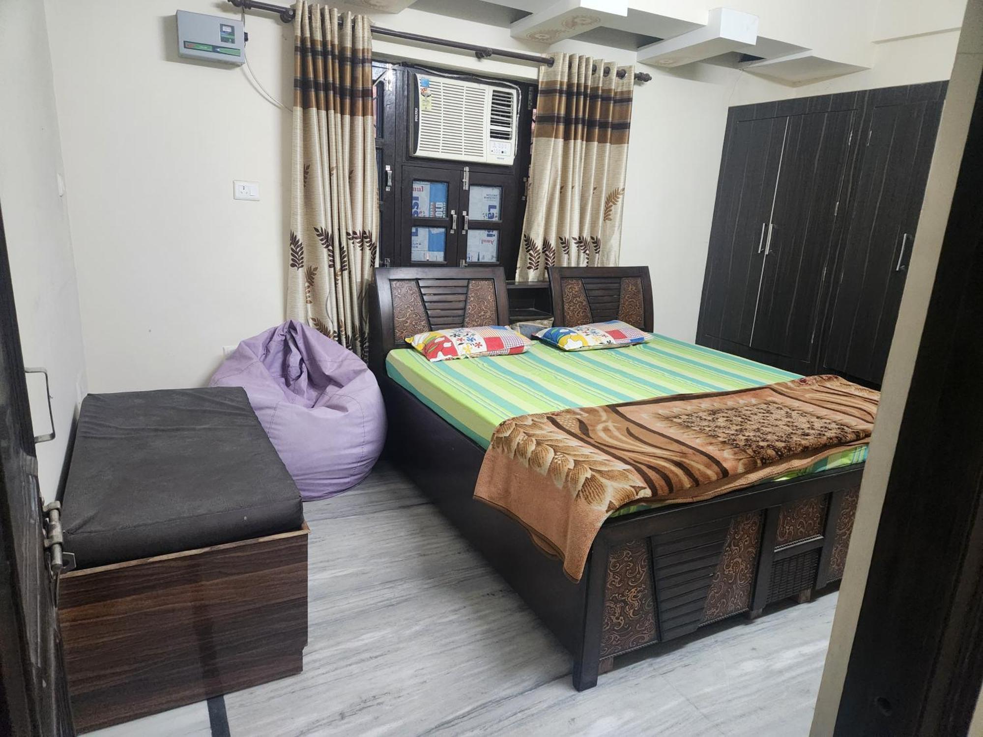 Kapil House Apartment *