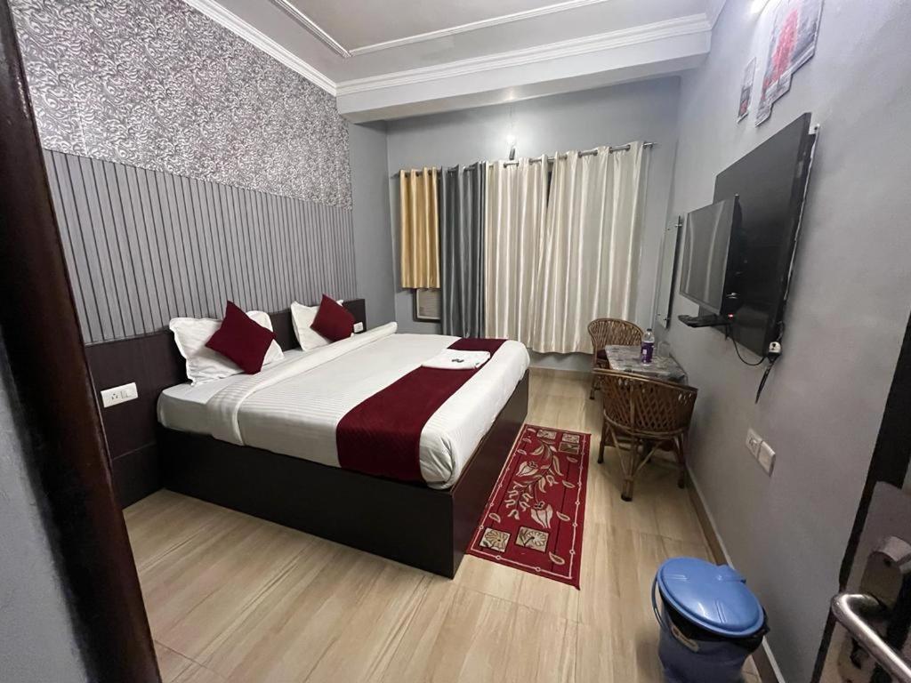 Devoy 2* Rishikesh