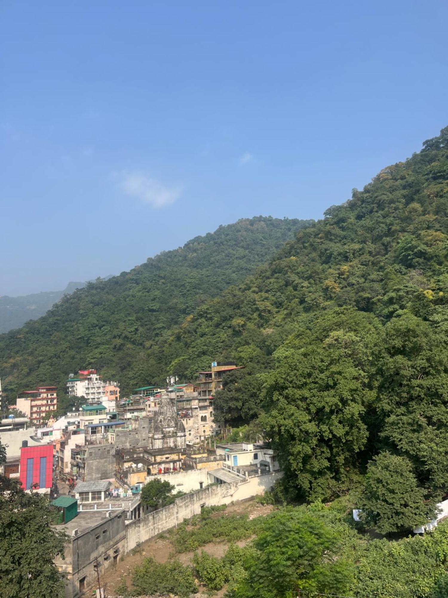 Hotel Devlok Homes