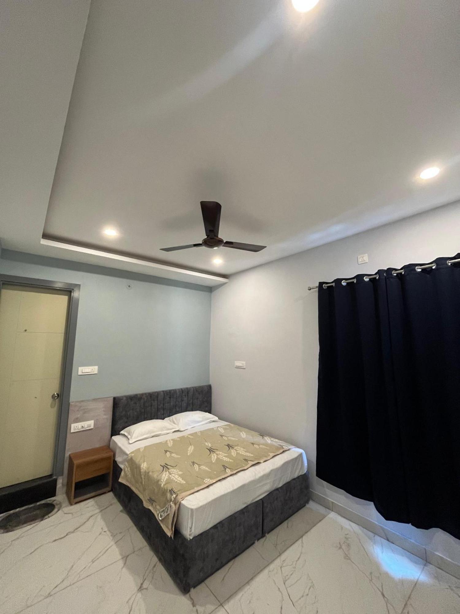 Hotel Devlok Homes Rishikesh