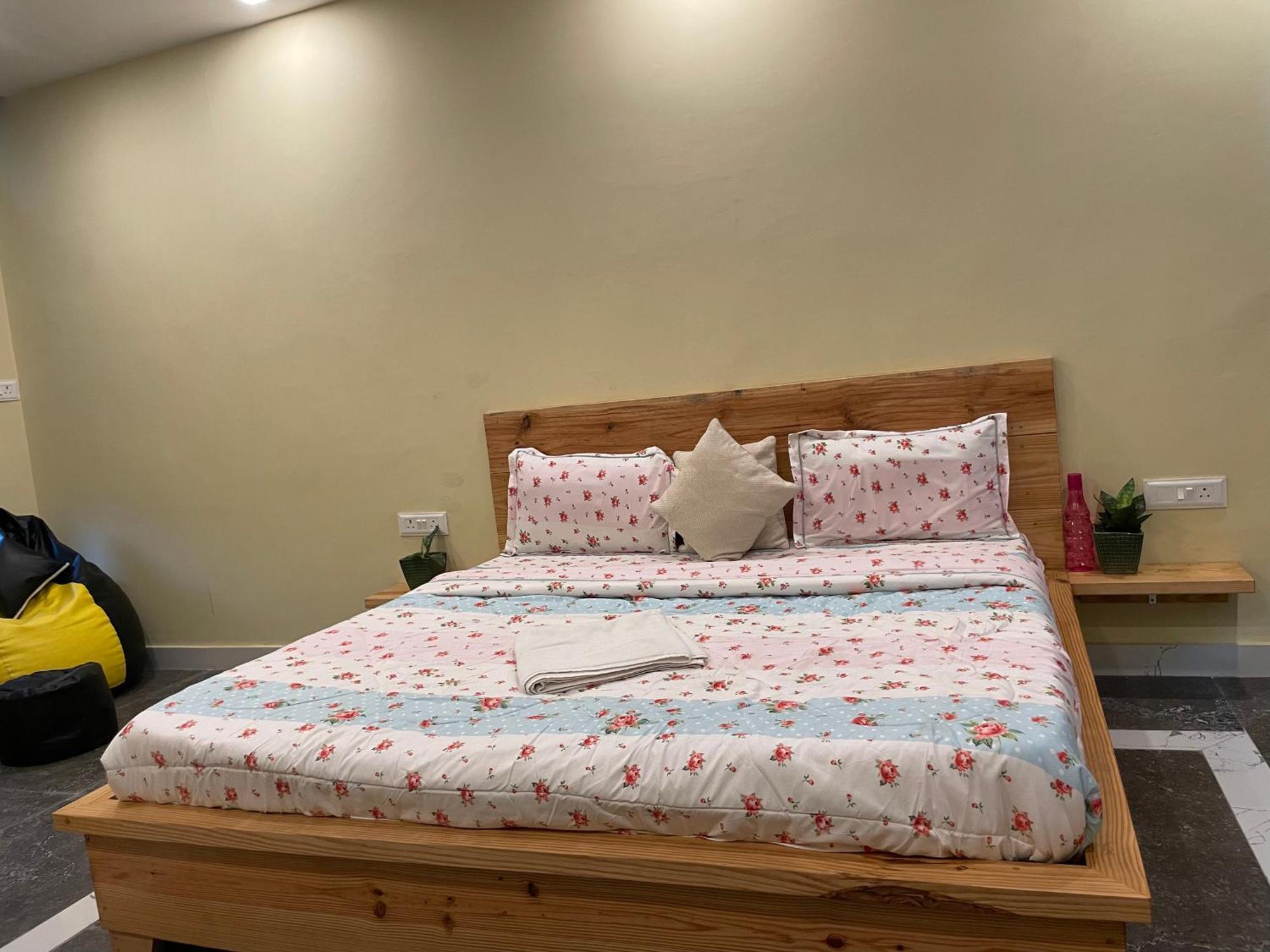 Kalakriti Homestay * Rishikesh