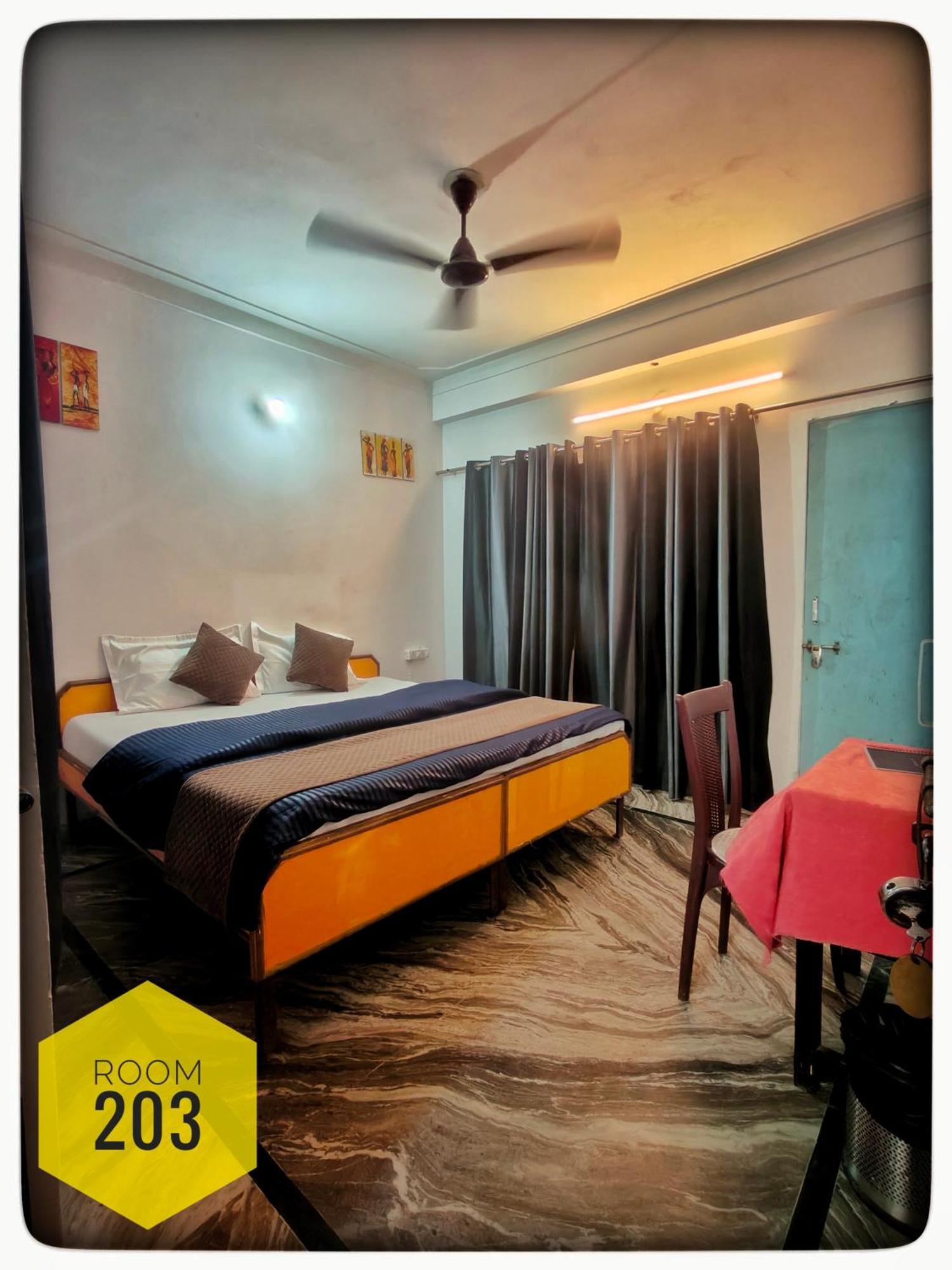 Shri Ganga View Guest house Rishikesh
