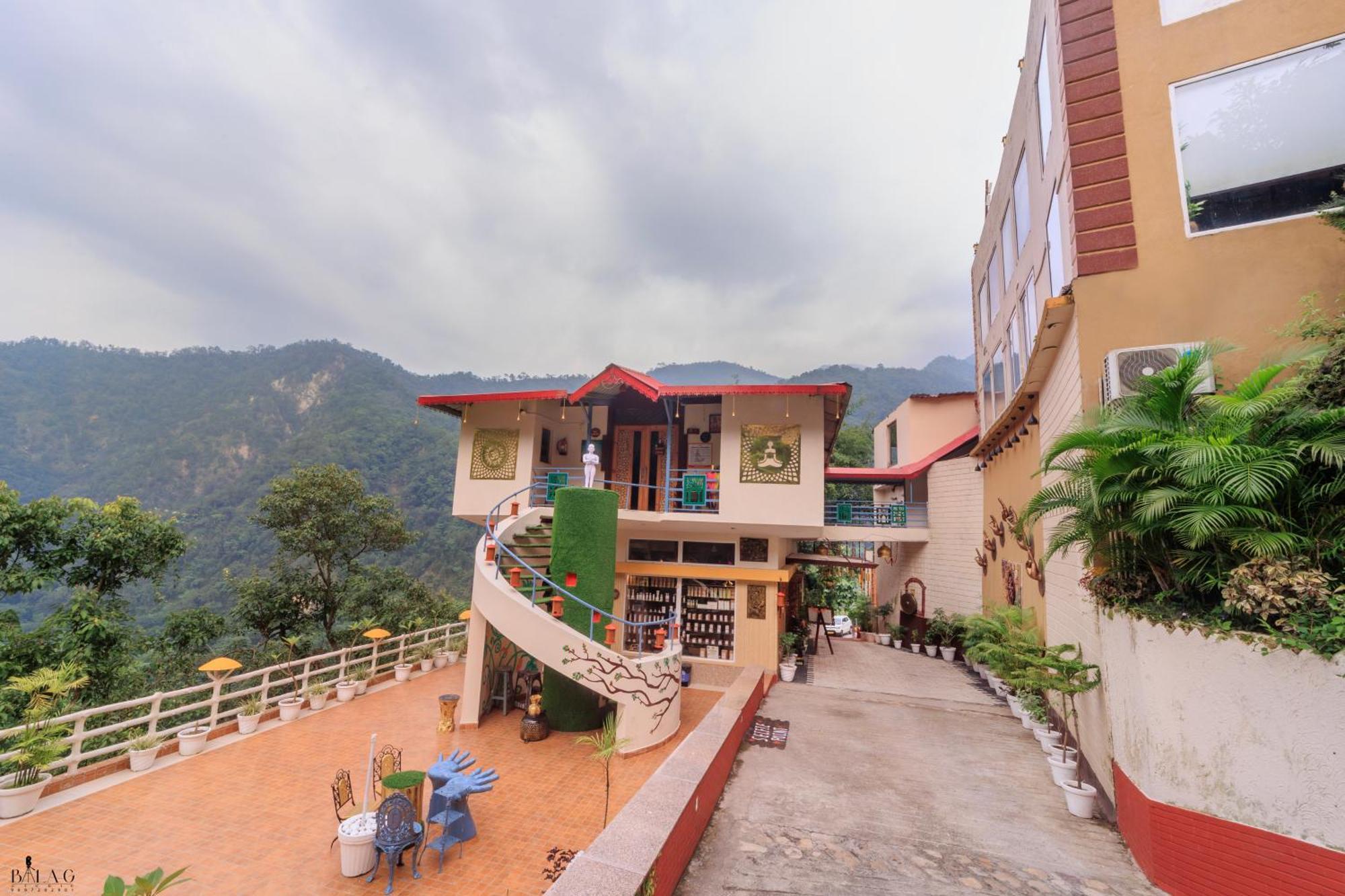 Veda5 Ayurveda & Yoga Retreat Resort
