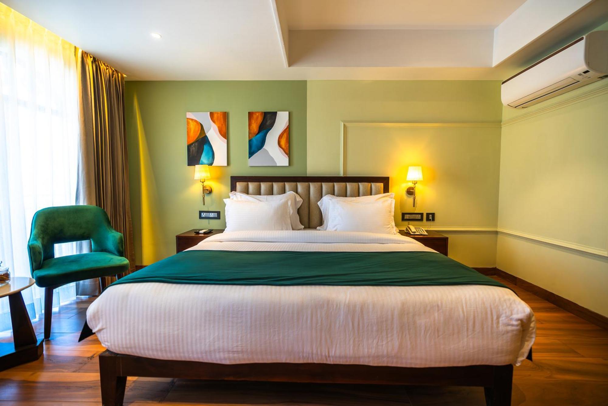 Hotel Clarks Express, Rishikesh