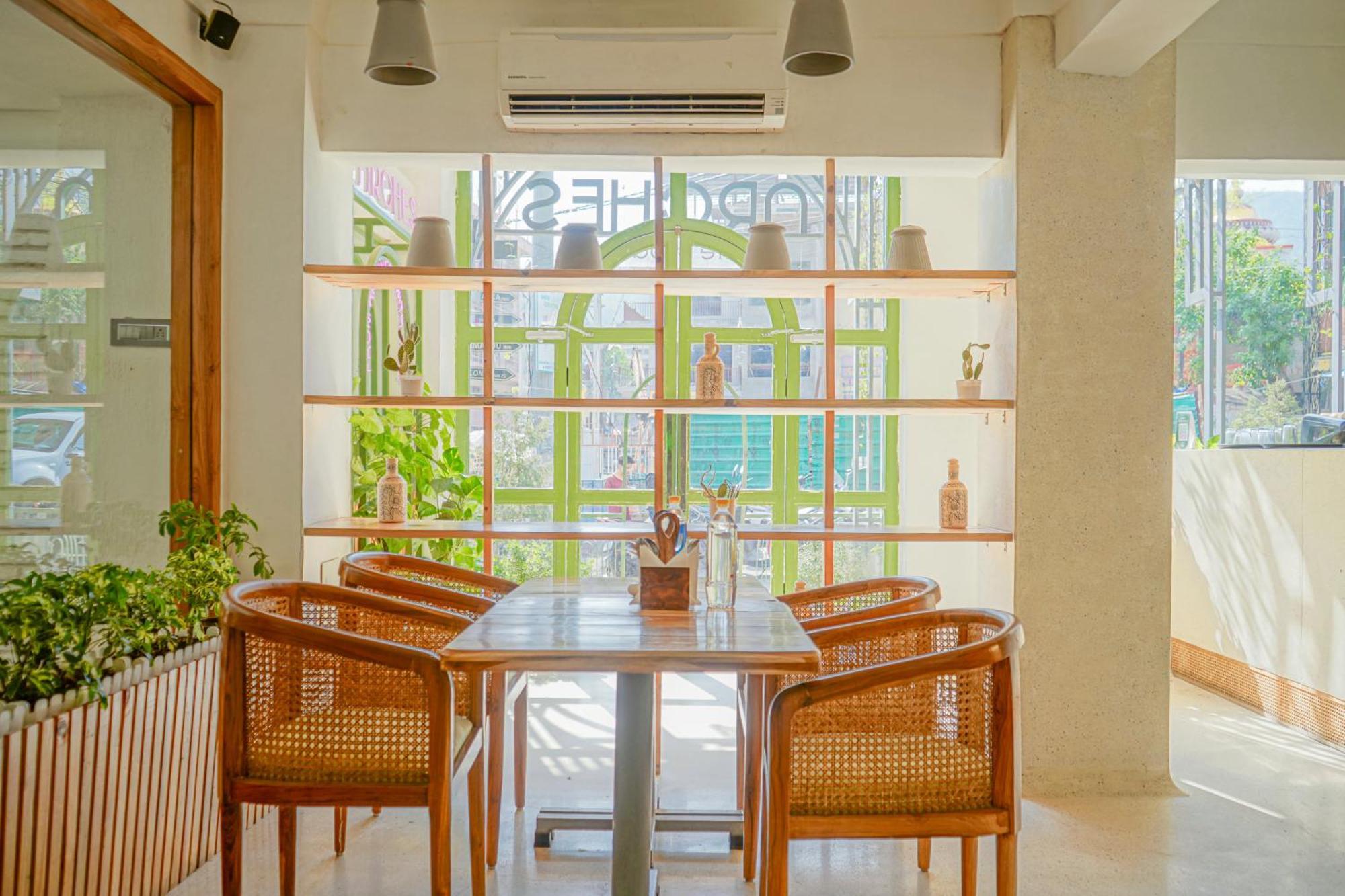 Hotel Ishan - A Ganges Riverside Retreat By Salvus