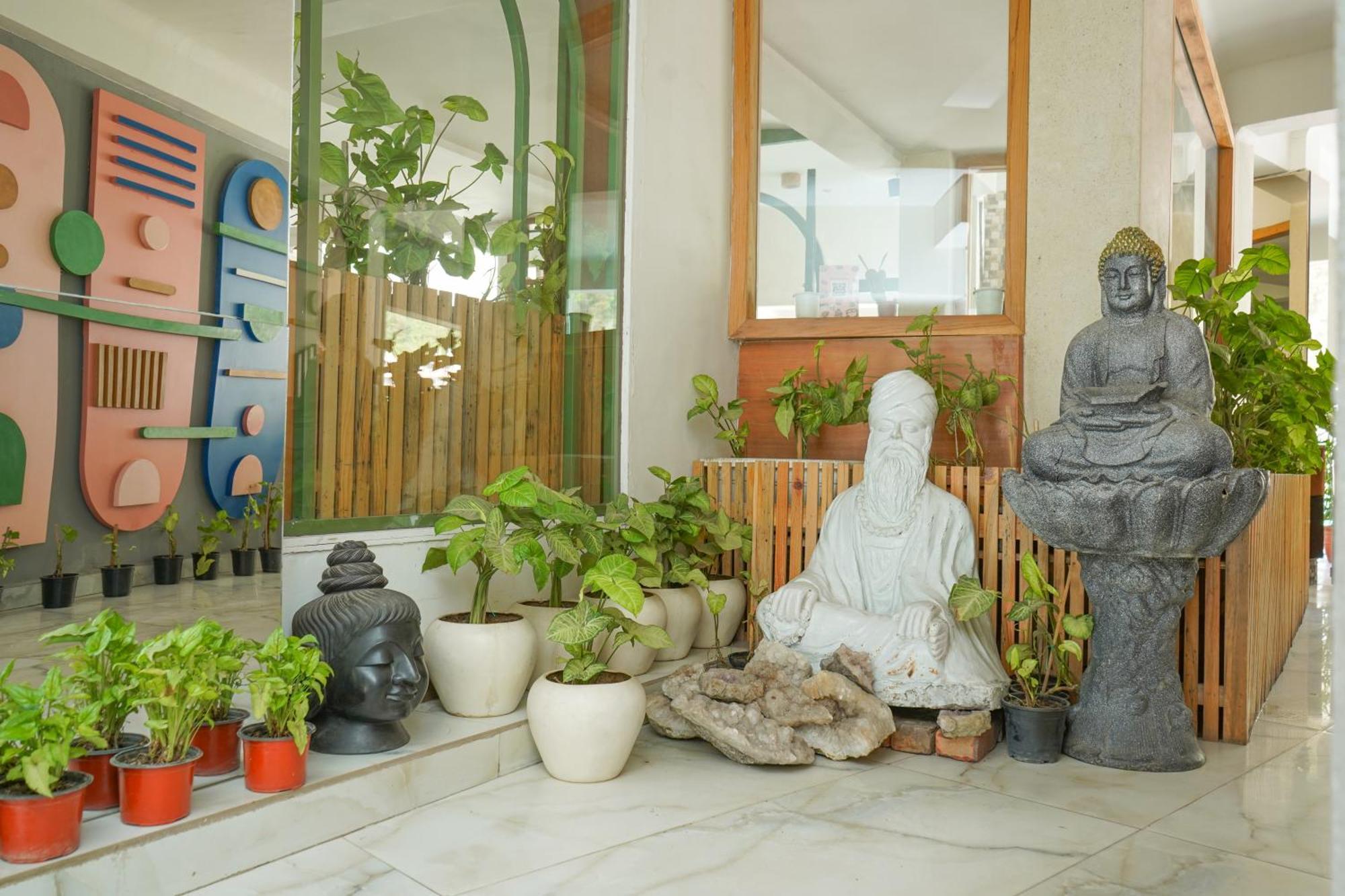 Hotel Ishan - A Ganges Riverside Retreat By Salvus 4*