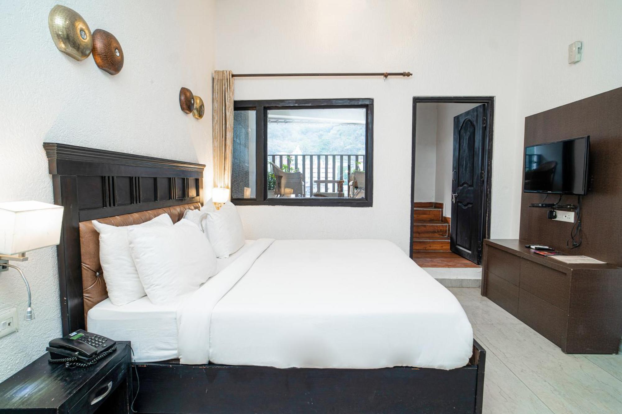 Ishan - A Ganges Riverside Retreat By Salvus 4* Rishikesh