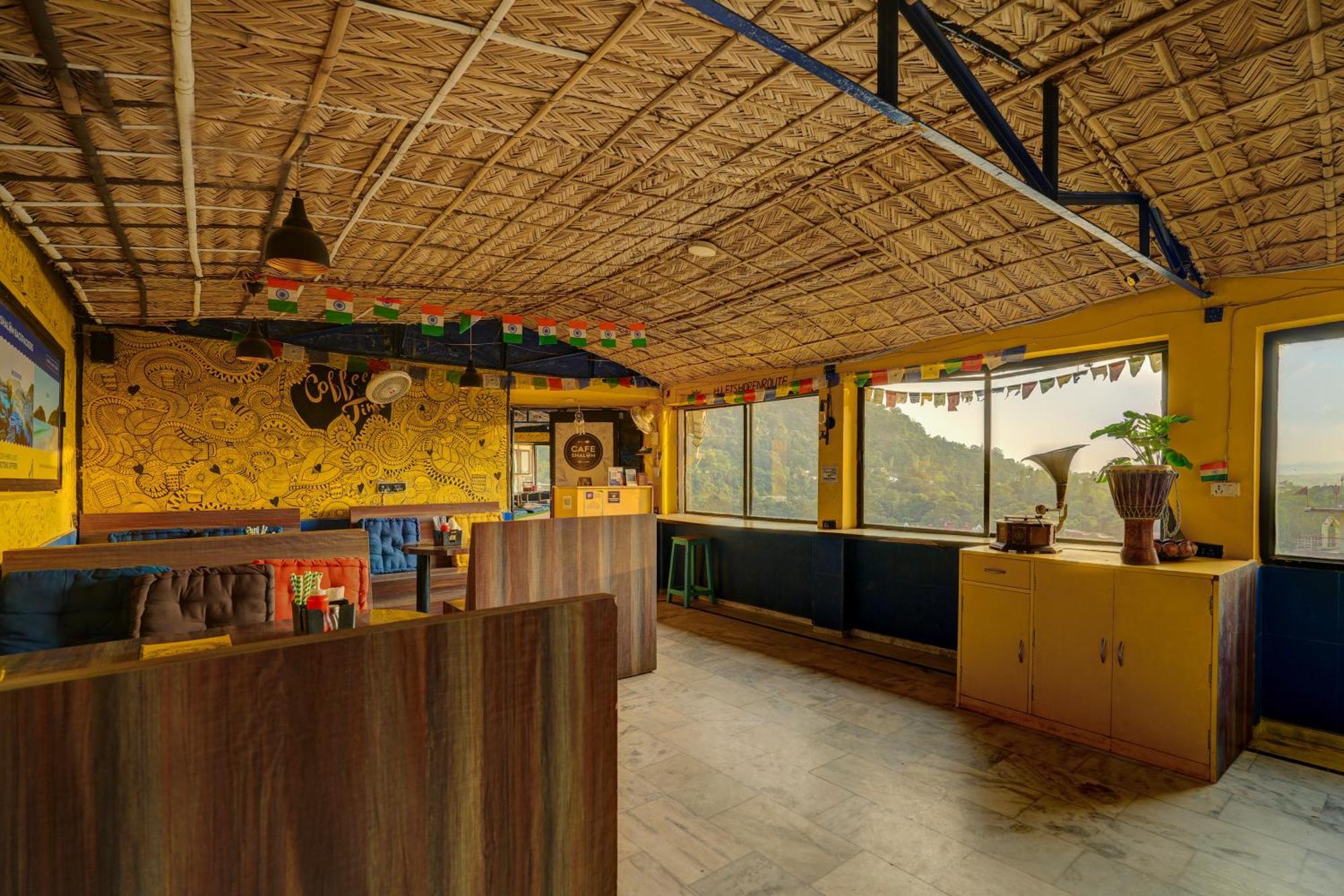Shalom Backpackers Hostel