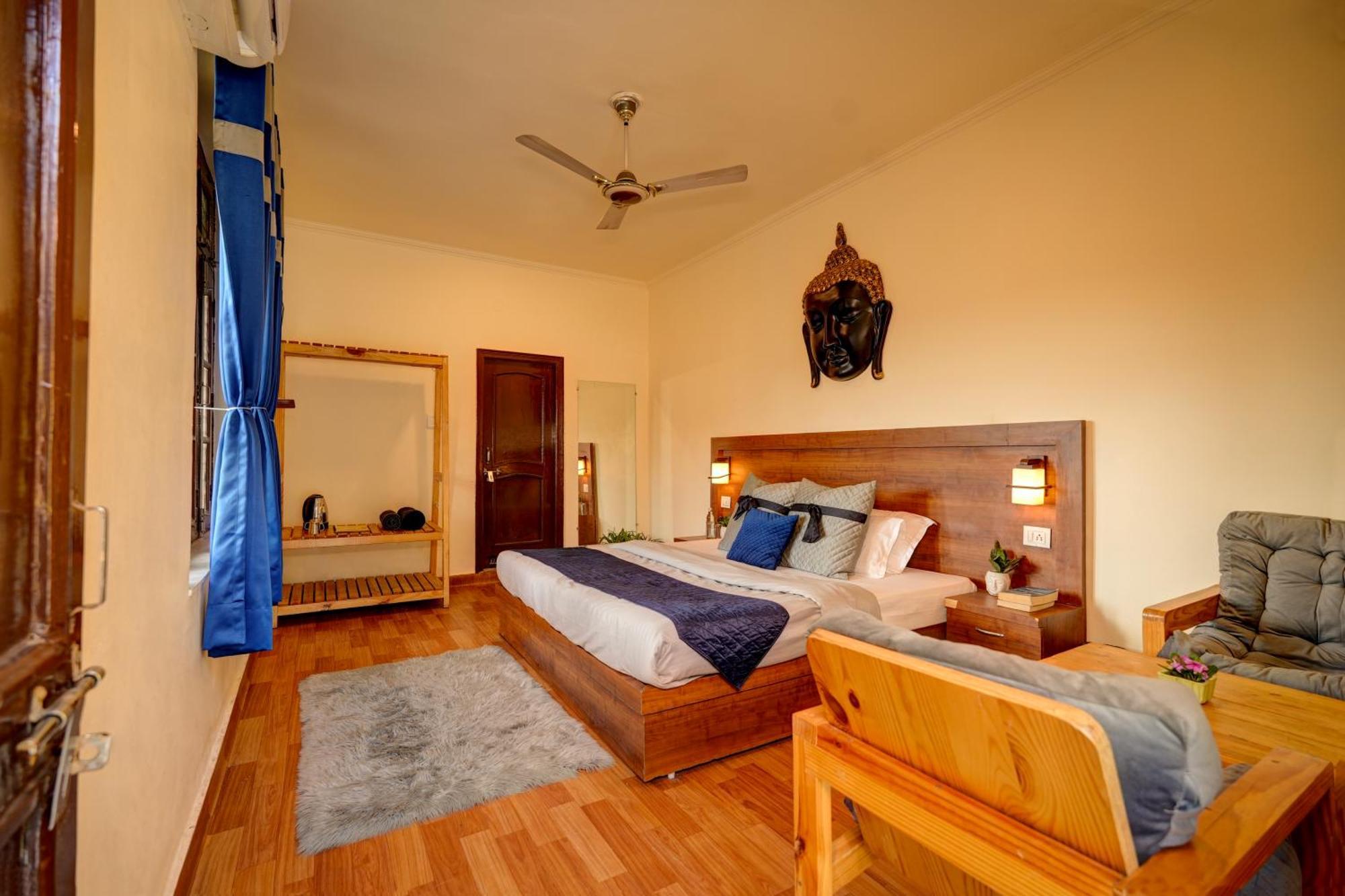 Hostel Shalom Backpackers *