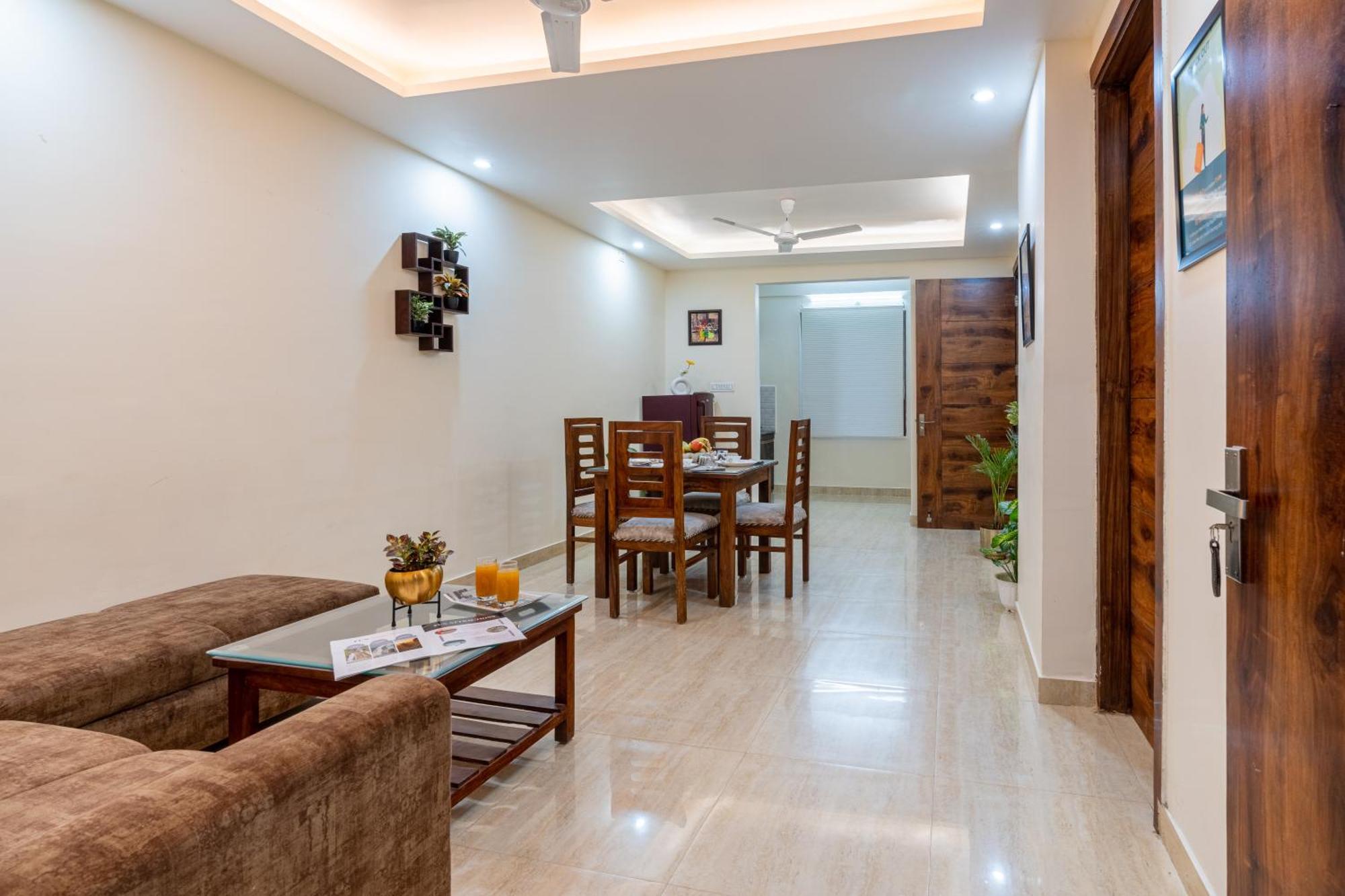 Homlee - Hill View Luxury Apartment
