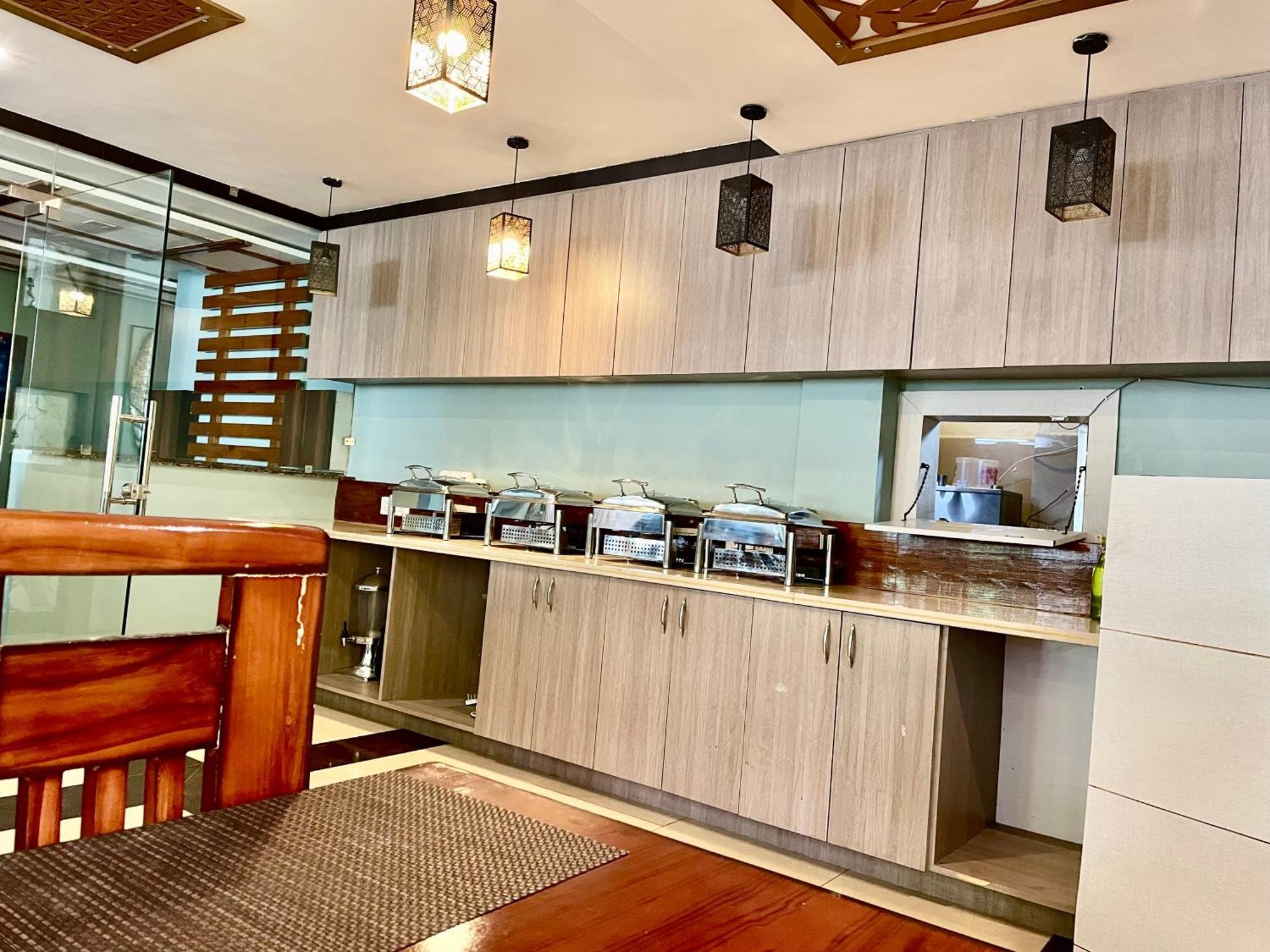 Xomotel Evana On The Ganges 2*