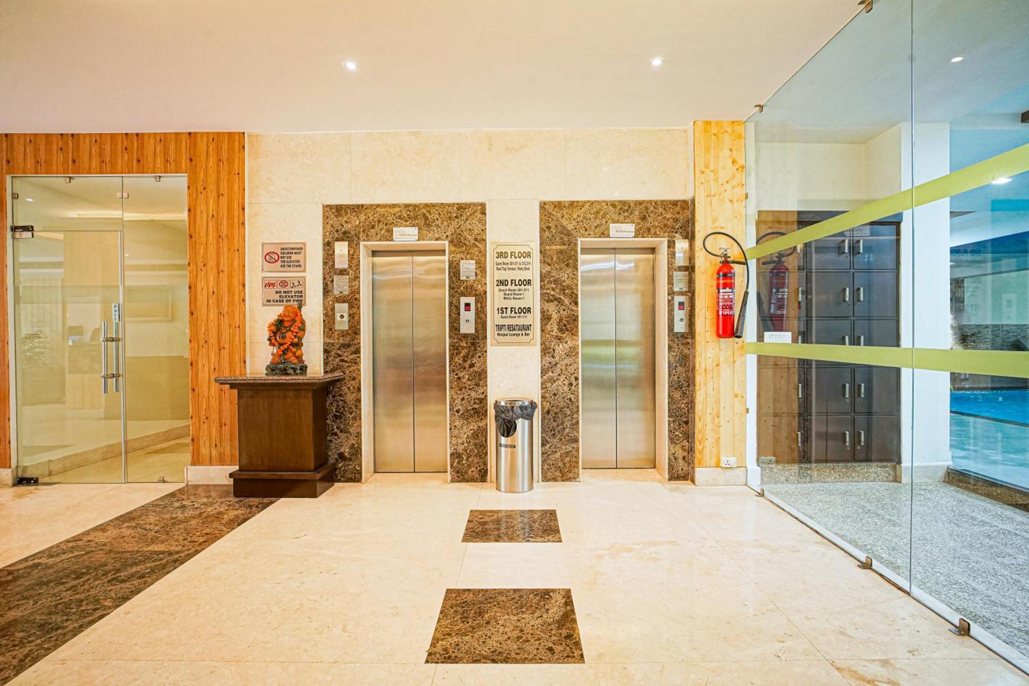 The Grand Shiva And Hotel