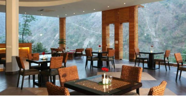 Raga On The Ganges, Hotel 5*