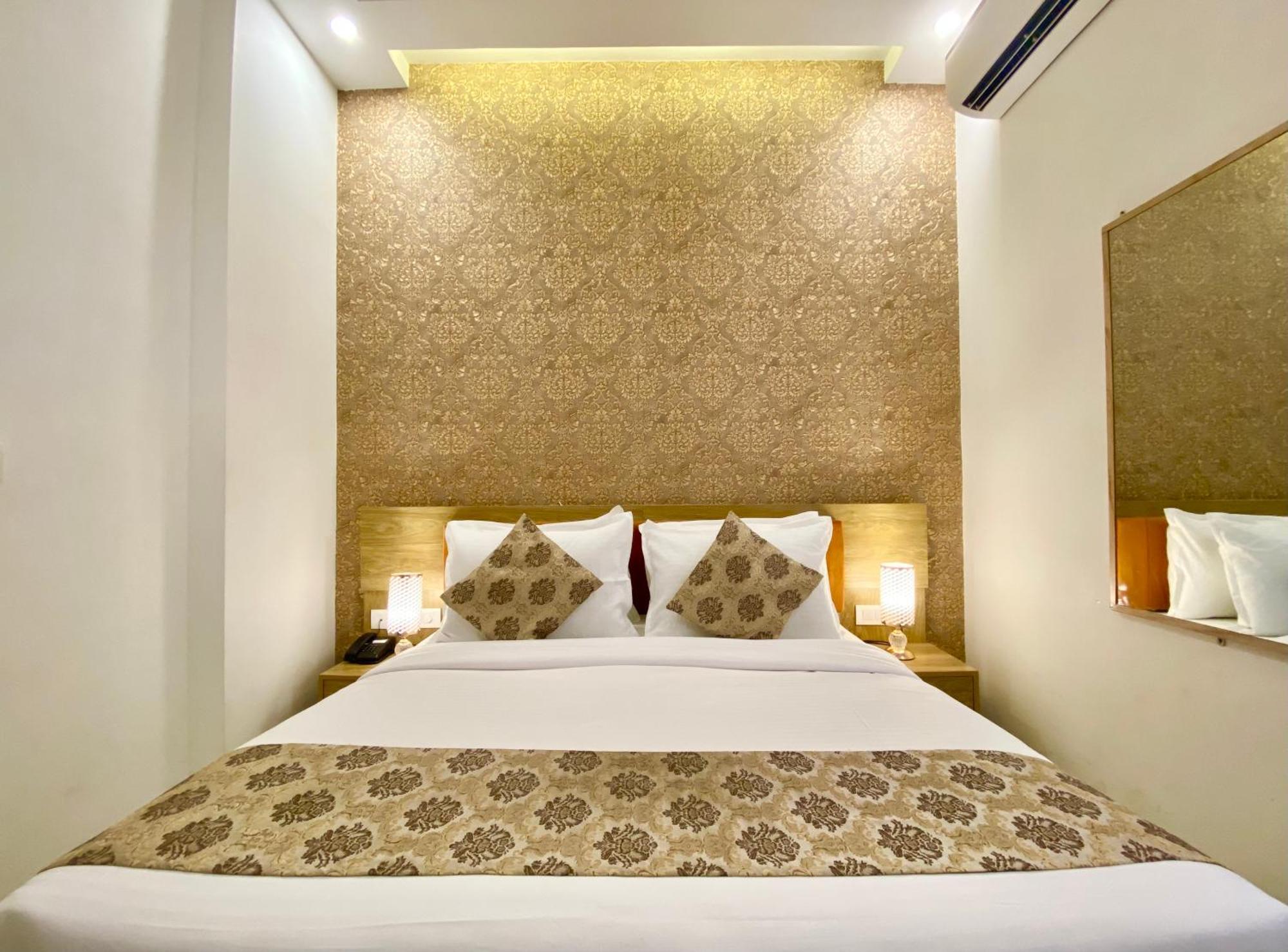 Hotel Arogyadham Wellness Retreat Rishikesh