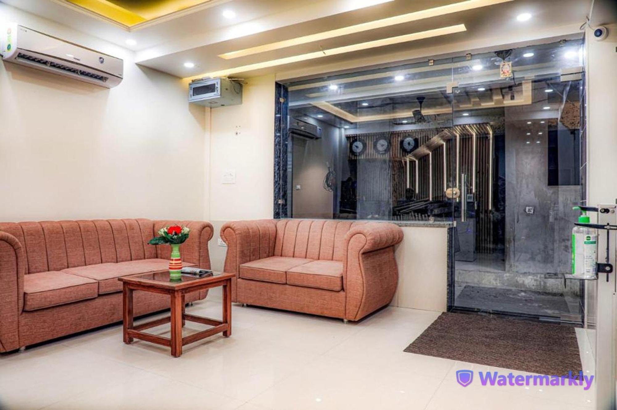 Hotel Dhakad Gold - Tapovan,