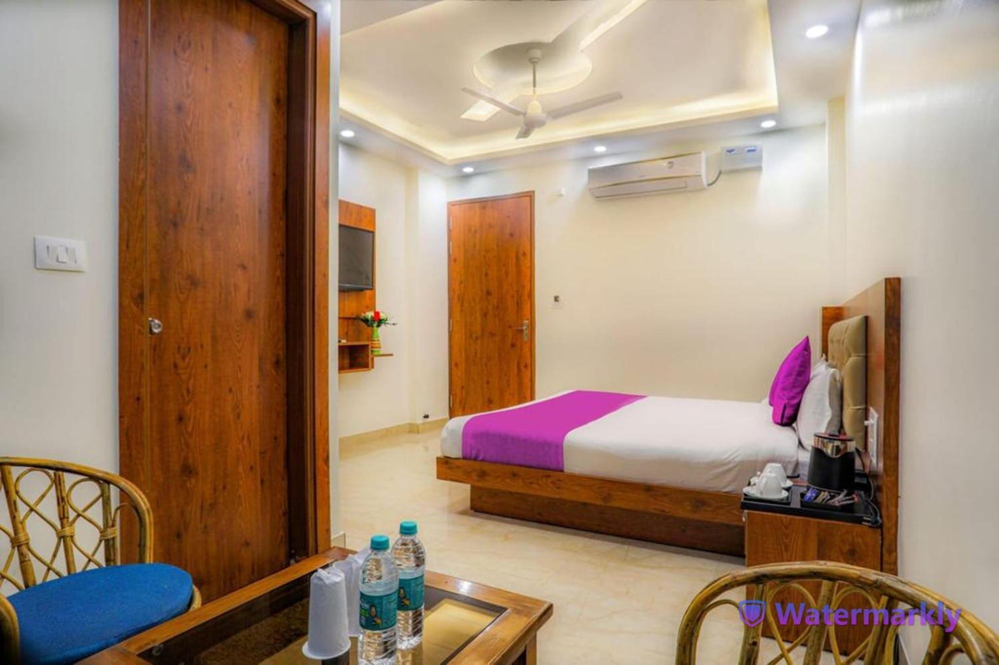 Dhakad Gold - Tapovan, Hotel 3*